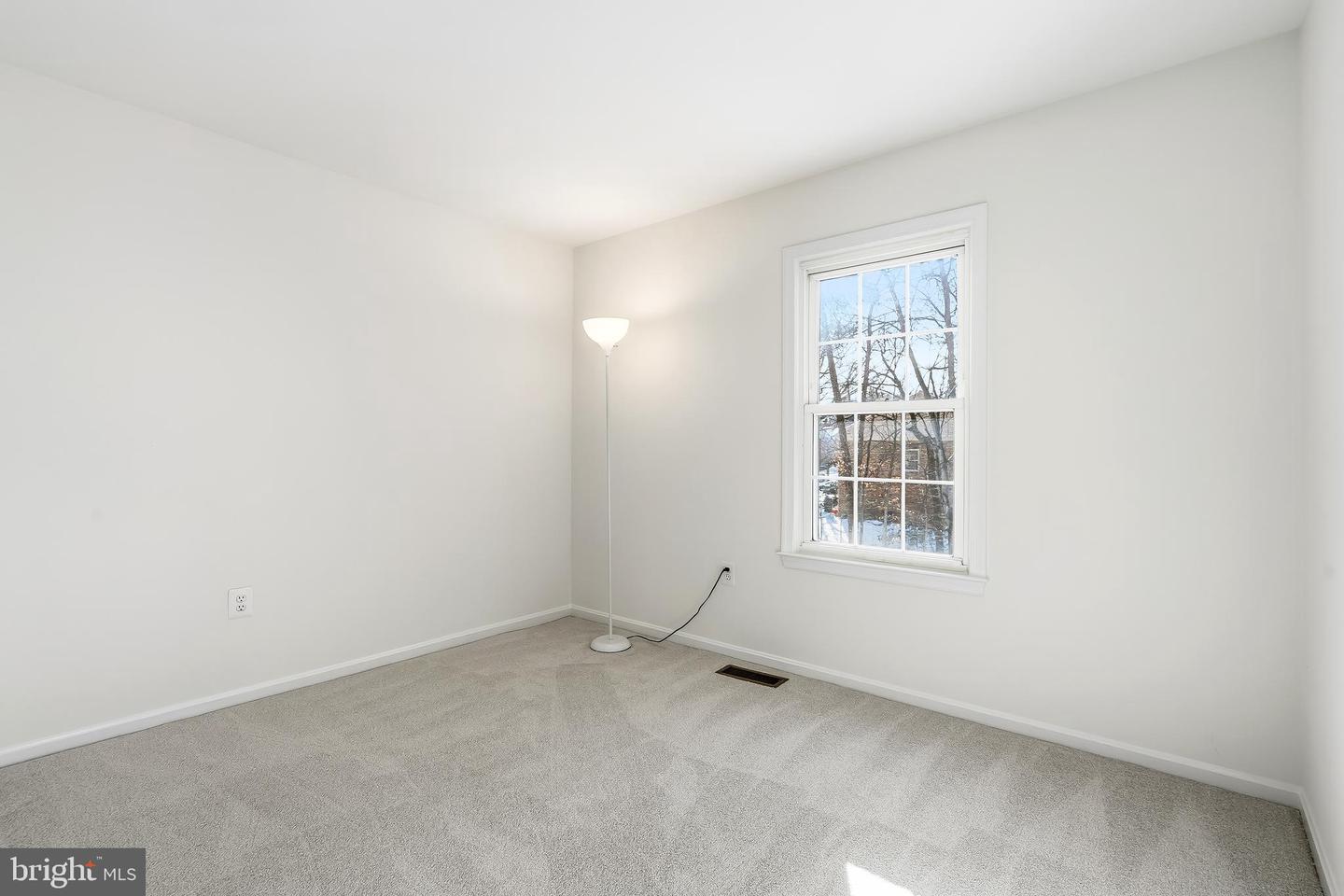 7433 SPRING TREE DR, SPRINGFIELD, Virginia 22153, 3 Bedrooms Bedrooms, ,2 BathroomsBathrooms,Residential,For sale,7433 SPRING TREE DR,VAFX2283964 MLS # VAFX2283964