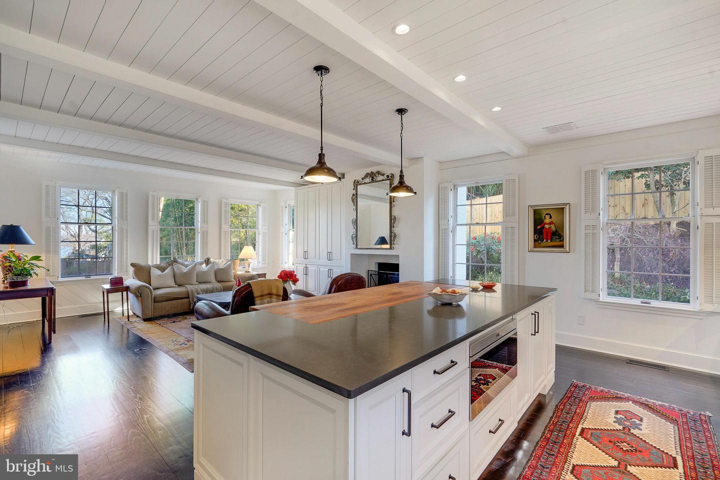 815 ARCTURUS ON THE POTOMAC, ALEXANDRIA, Virginia 22308, 5 Bedrooms Bedrooms, ,3 BathroomsBathrooms,Residential,For sale,815 ARCTURUS ON THE POTOMAC,VAFX2284026 MLS # VAFX2284026