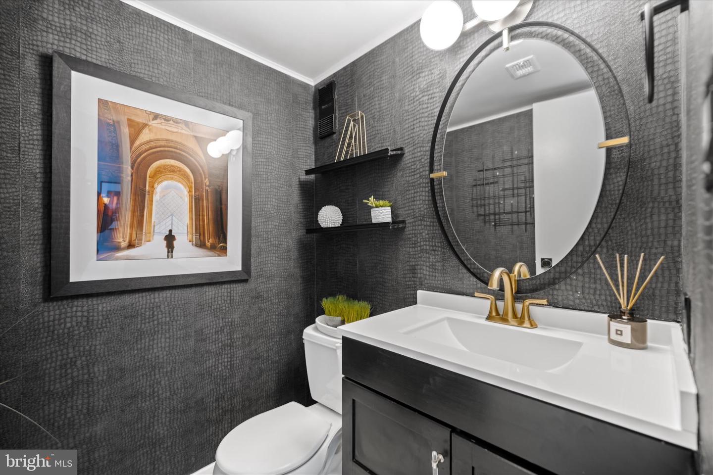 3713 S GEORGE MASON DR #616 W, FALLS CHURCH, Virginia 22041, 2 Bedrooms Bedrooms, 4 Rooms Rooms,1 BathroomBathrooms,Residential,For sale,3713 S GEORGE MASON DR #616 W,VAFX2285198 MLS # VAFX2285198