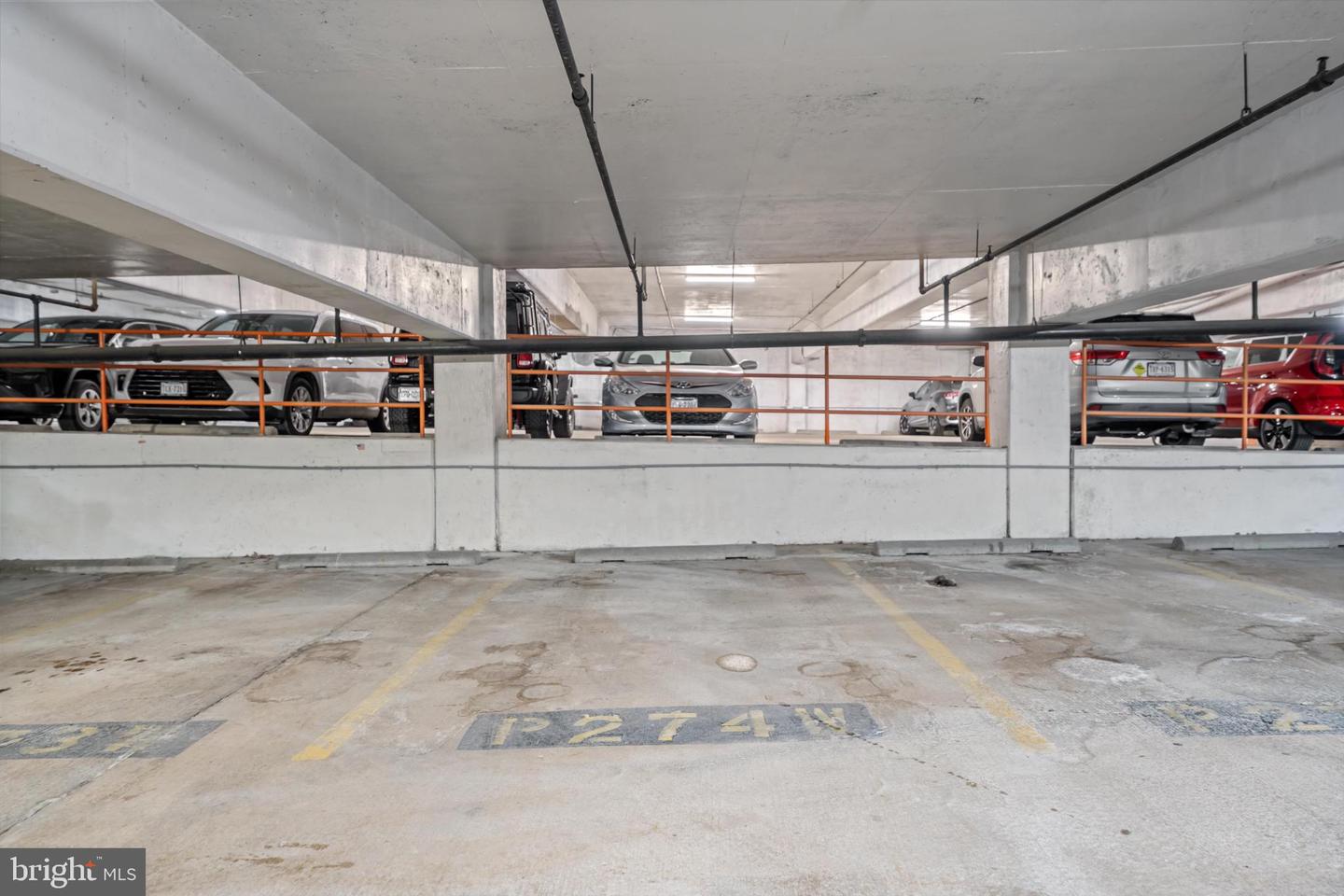 3713 S GEORGE MASON DR #616 W, FALLS CHURCH, Virginia 22041, 2 Bedrooms Bedrooms, 4 Rooms Rooms,1 BathroomBathrooms,Residential,For sale,3713 S GEORGE MASON DR #616 W,VAFX2285198 MLS # VAFX2285198