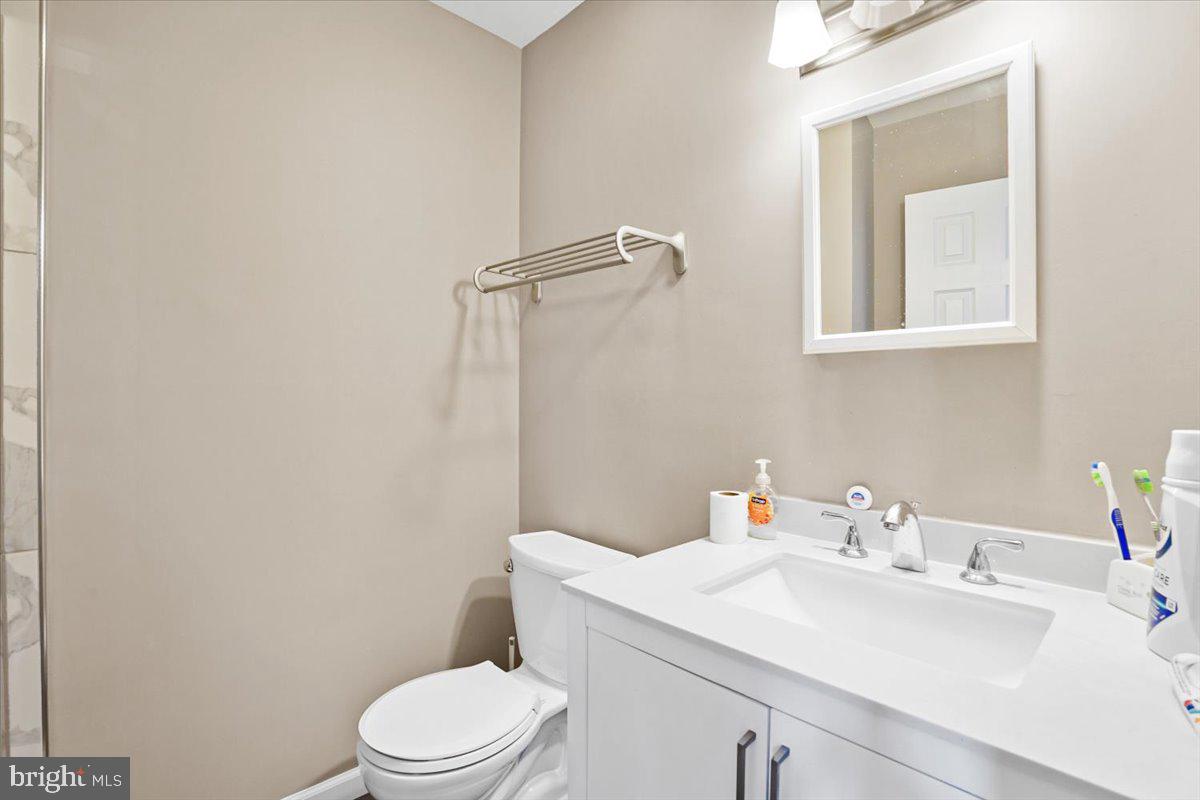 14429 COOL OAK LN, CENTREVILLE, Virginia 20121, 3 Bedrooms Bedrooms, ,2 BathroomsBathrooms,Residential,For sale,14429 COOL OAK LN,VAFX2285294 MLS # VAFX2285294