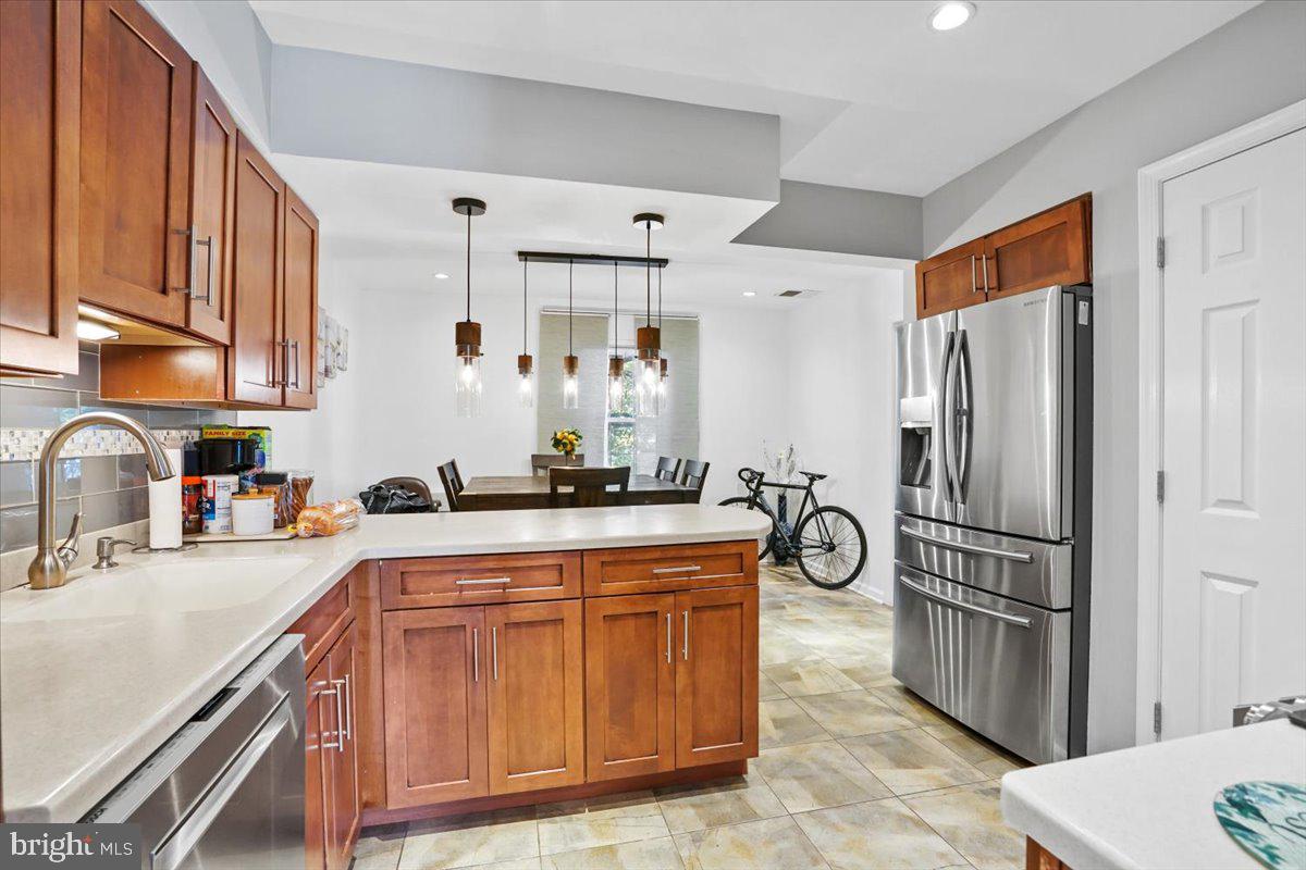 14429 COOL OAK LN, CENTREVILLE, Virginia 20121, 3 Bedrooms Bedrooms, ,2 BathroomsBathrooms,Residential,For sale,14429 COOL OAK LN,VAFX2285294 MLS # VAFX2285294