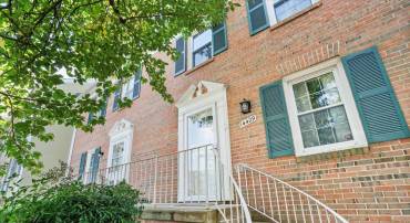 14429 COOL OAK LN, CENTREVILLE, Virginia 20121, 3 Bedrooms Bedrooms, ,2 BathroomsBathrooms,Residential,For sale,14429 COOL OAK LN,VAFX2285294 MLS # VAFX2285294