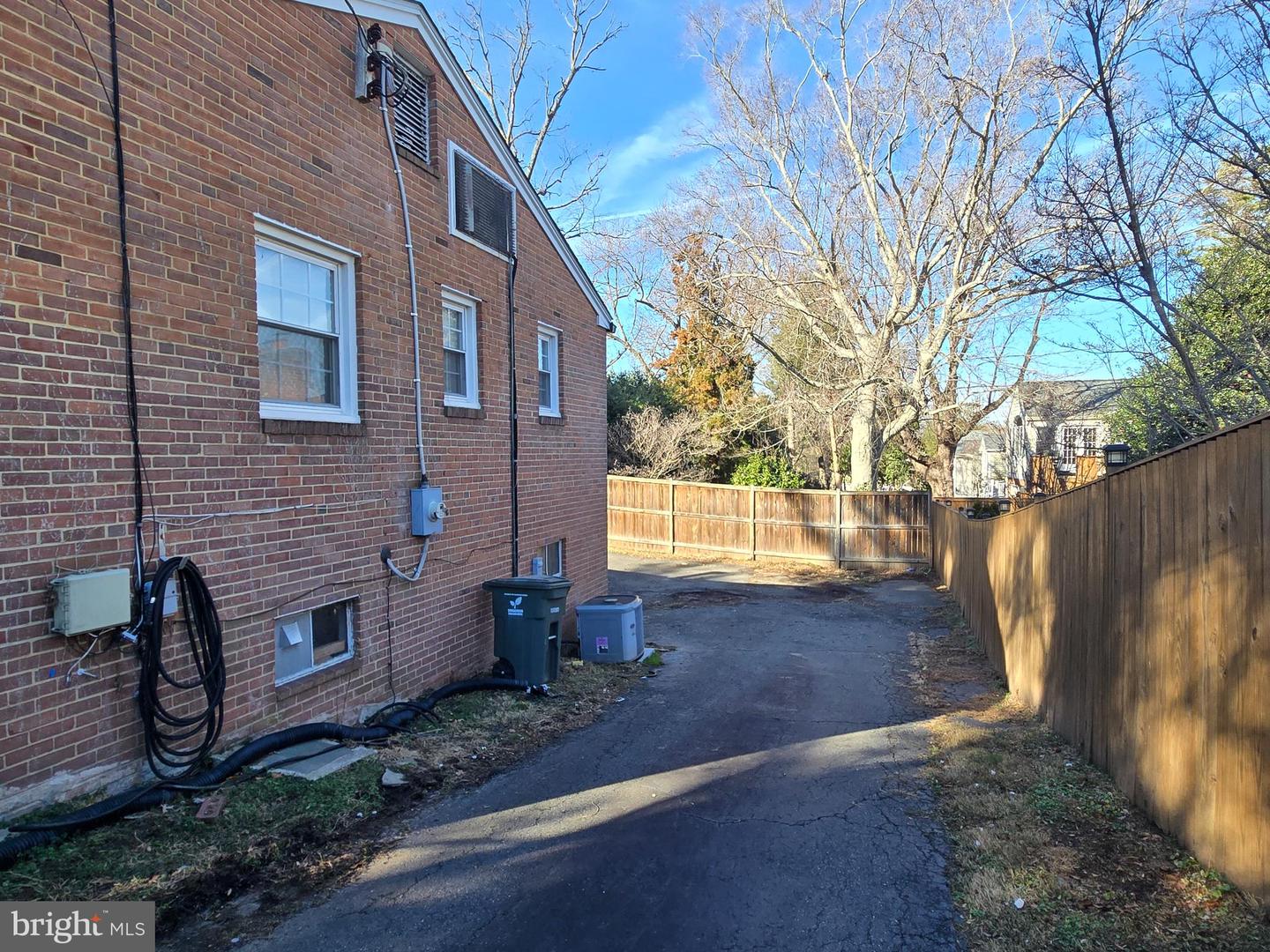 4006 N GLEBE RD N, ARLINGTON, Virginia 22207, 4 Bedrooms Bedrooms, ,3 BathroomsBathrooms,Residential,For sale,4006 N GLEBE RD N,VAAR2067650 MLS # VAAR2067650 4006 N GLEBE RD N, ARLINGTON, Virginia 22207, 4 Bedrooms Bedrooms, ,3 BathroomsBathrooms,Residential,For sale,4006 N GLEBE RD N,VAAR2067650 MLS # VAAR2067650