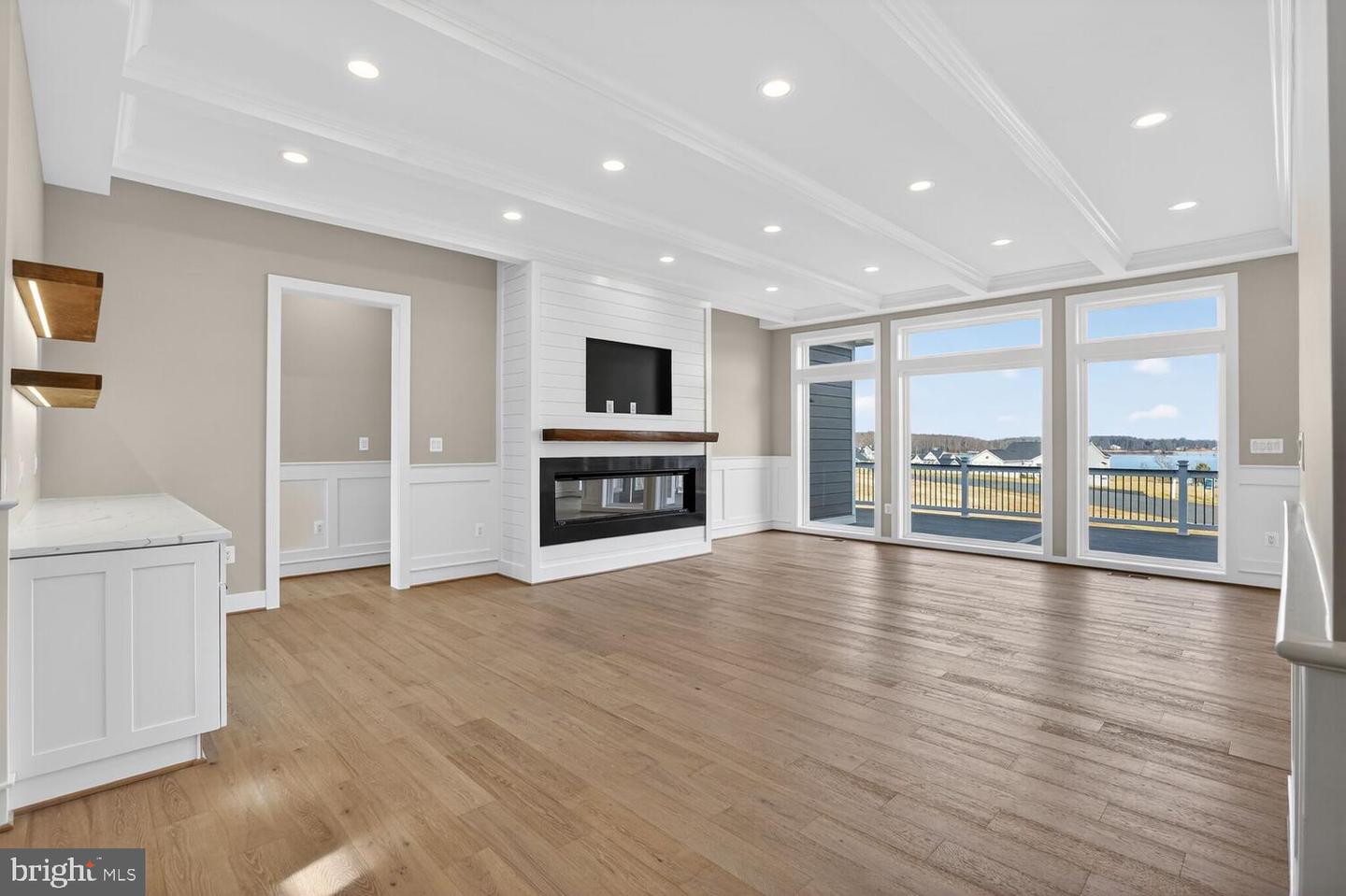 29 ROCK ISLAND RIDGE, LAKE ANNA, MINERAL, Virginia 23117, 6 Bedrooms Bedrooms, ,4 BathroomsBathrooms,Residential,For sale,29 ROCK ISLAND RIDGE, LAKE ANNA,VALA2009138 MLS # VALA2009138