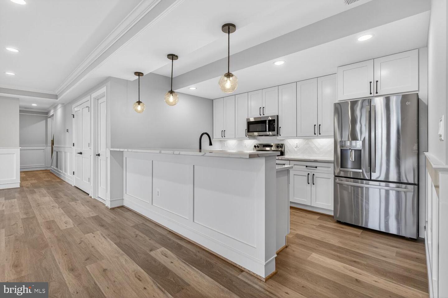 29 ROCK ISLAND RIDGE, LAKE ANNA, MINERAL, Virginia 23117, 6 Bedrooms Bedrooms, ,4 BathroomsBathrooms,Residential,For sale,29 ROCK ISLAND RIDGE, LAKE ANNA,VALA2009138 MLS # VALA2009138