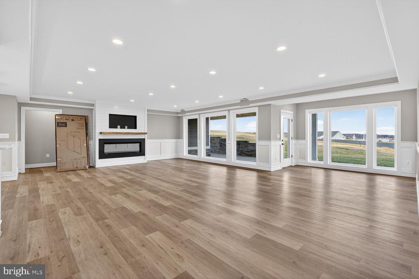 29 ROCK ISLAND RIDGE, LAKE ANNA, MINERAL, Virginia 23117, 6 Bedrooms Bedrooms, ,4 BathroomsBathrooms,Residential,For sale,29 ROCK ISLAND RIDGE, LAKE ANNA,VALA2009138 MLS # VALA2009138