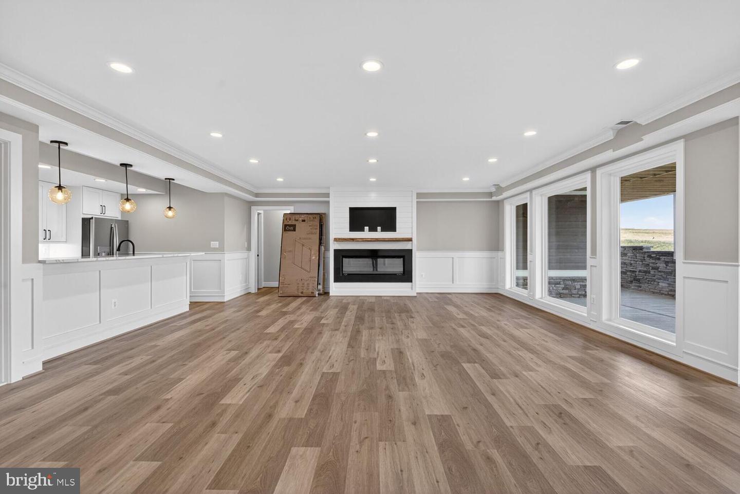 29 ROCK ISLAND RIDGE, LAKE ANNA, MINERAL, Virginia 23117, 6 Bedrooms Bedrooms, ,4 BathroomsBathrooms,Residential,For sale,29 ROCK ISLAND RIDGE, LAKE ANNA,VALA2009138 MLS # VALA2009138