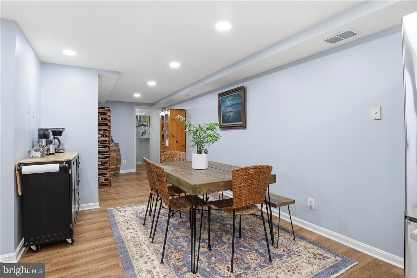 1563-B N VAN DORN ST N #1563 B, ALEXANDRIA, Virginia 22304, 2 Bedrooms Bedrooms, ,2 BathroomsBathrooms,Residential,For sale,1563-B N VAN DORN ST N #1563 B,VAAX2053108 MLS # VAAX2053108