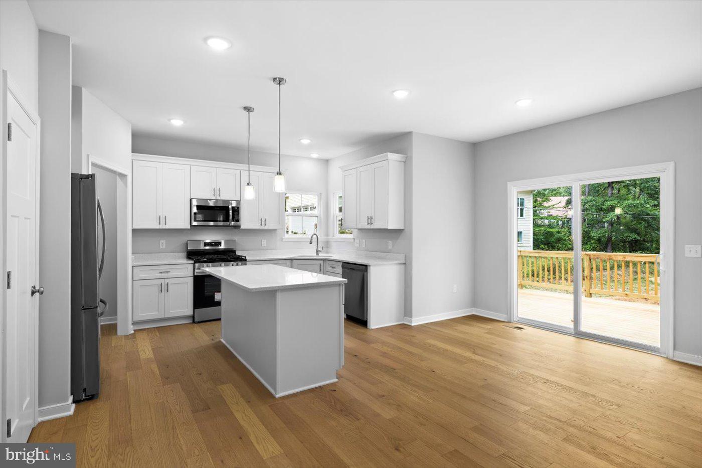 401 BIRDIE RD, LOCUST GROVE, Virginia 22508, 5 Bedrooms Bedrooms, 17 Rooms Rooms,2 BathroomsBathrooms,Residential,For sale,401 BIRDIE RD,VAOR2013120 MLS # VAOR2013120