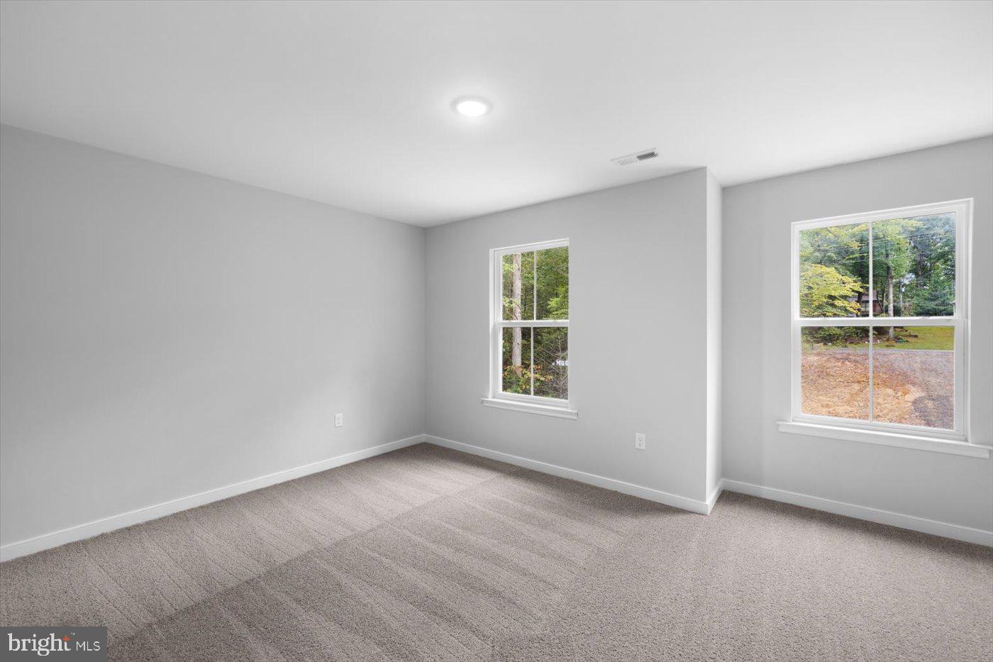 401 BIRDIE RD, LOCUST GROVE, Virginia 22508, 5 Bedrooms Bedrooms, 17 Rooms Rooms,2 BathroomsBathrooms,Residential,For sale,401 BIRDIE RD,VAOR2013120 MLS # VAOR2013120