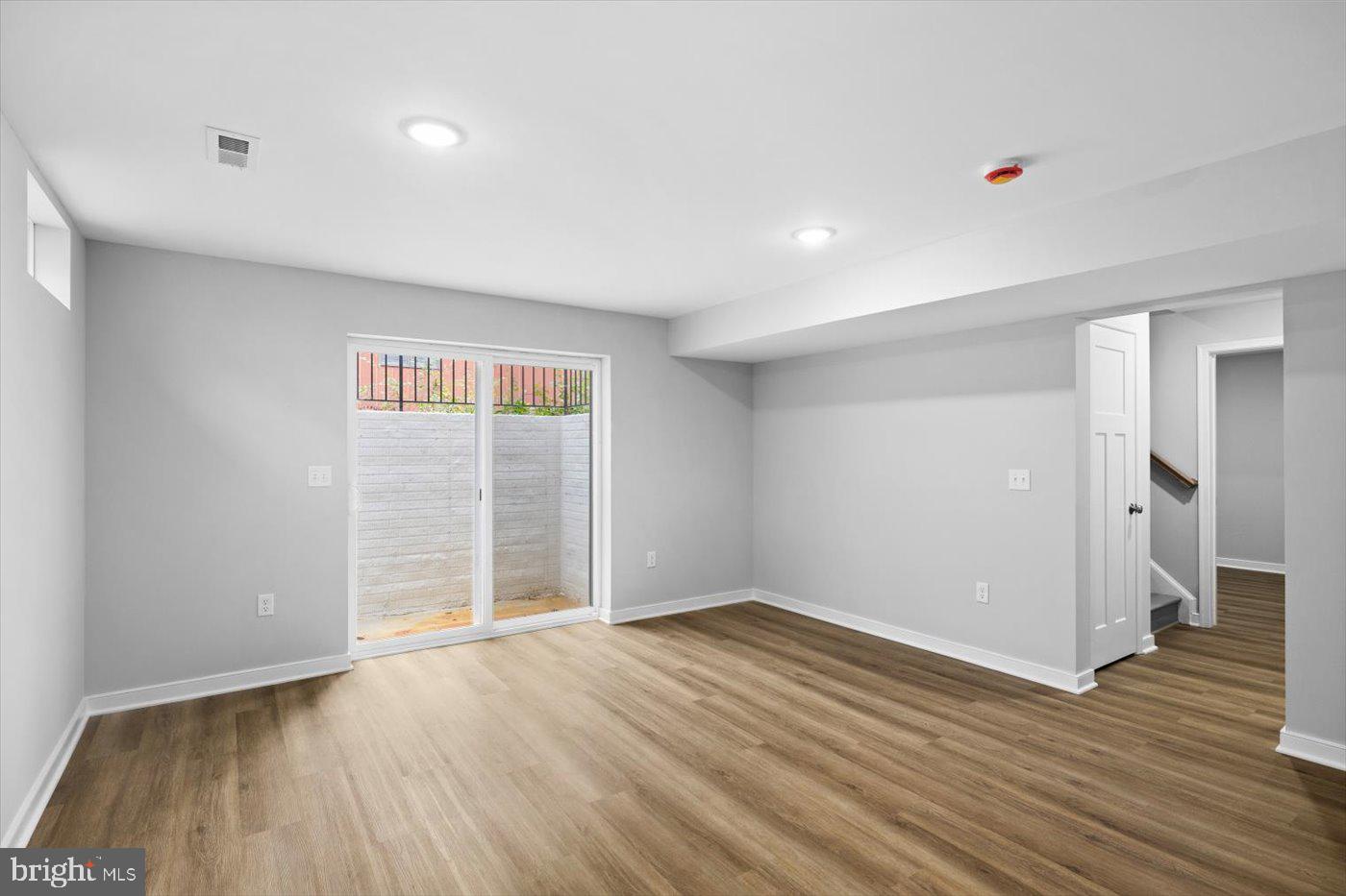 401 BIRDIE RD, LOCUST GROVE, Virginia 22508, 5 Bedrooms Bedrooms, 17 Rooms Rooms,2 BathroomsBathrooms,Residential,For sale,401 BIRDIE RD,VAOR2013120 MLS # VAOR2013120