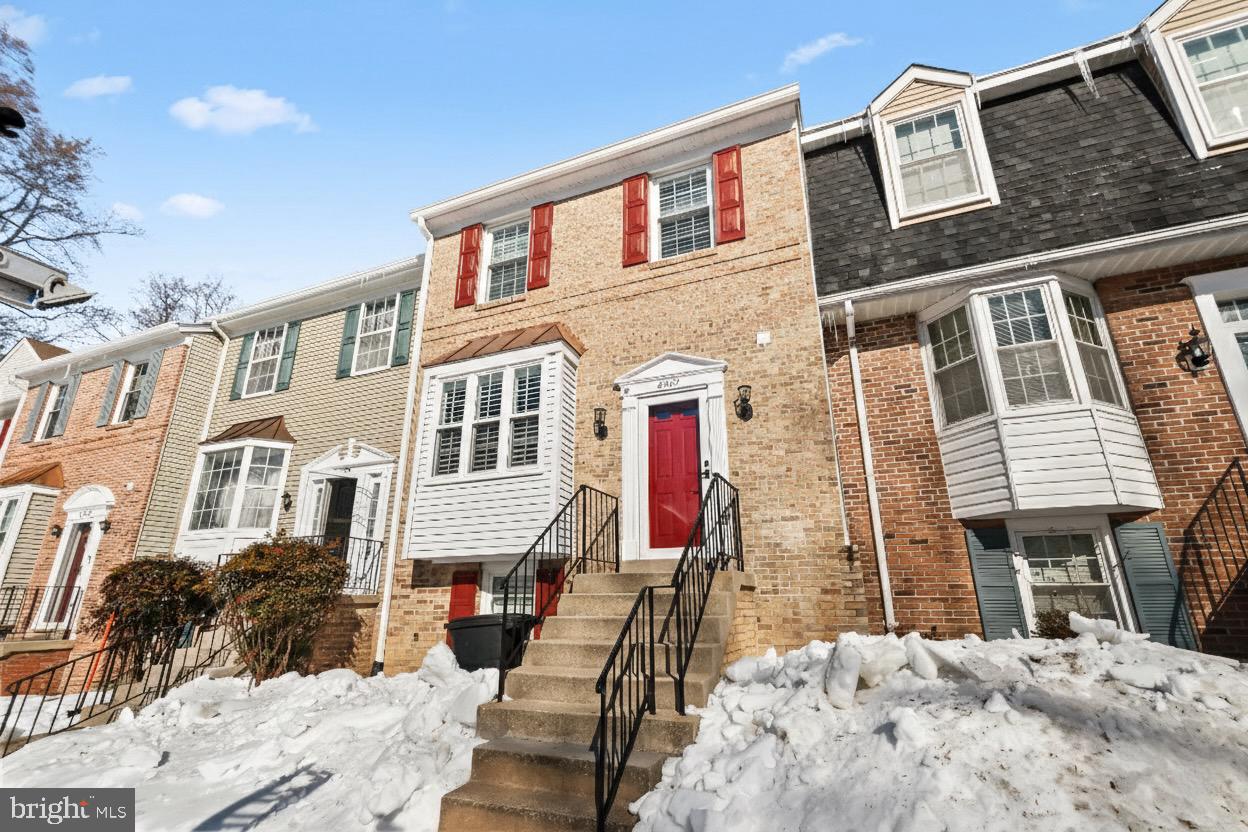 8507 SHIRLEY WOODS CT, LORTON, Virginia 22079, 4 Bedrooms Bedrooms, 12 Rooms Rooms,3 BathroomsBathrooms,Residential,For sale,8507 SHIRLEY WOODS CT,VAFX2286314 MLS # VAFX2286314