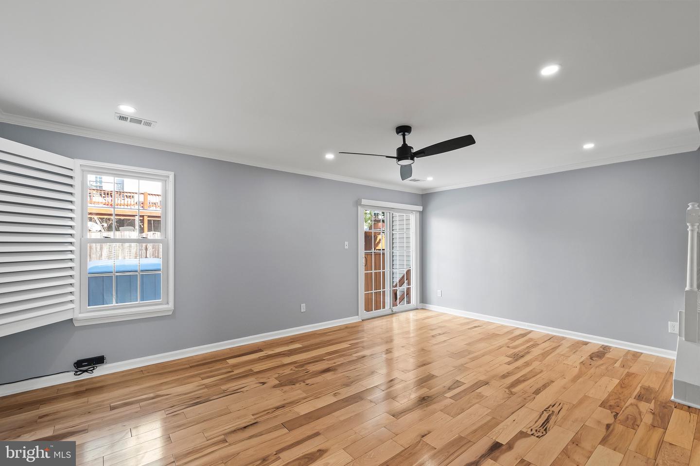 8507 SHIRLEY WOODS CT, LORTON, Virginia 22079, 4 Bedrooms Bedrooms, 12 Rooms Rooms,3 BathroomsBathrooms,Residential,For sale,8507 SHIRLEY WOODS CT,VAFX2286314 MLS # VAFX2286314