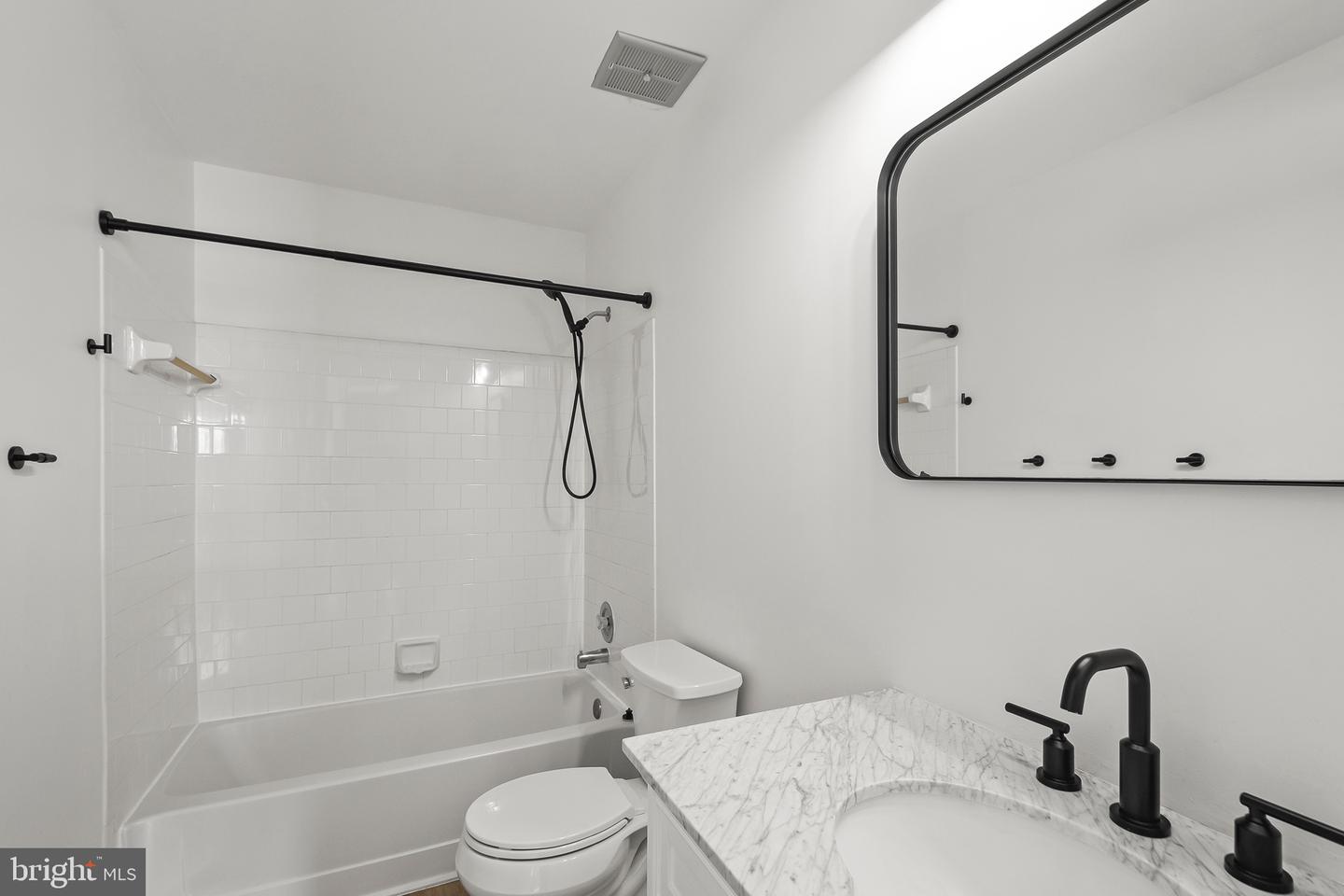 8507 SHIRLEY WOODS CT, LORTON, Virginia 22079, 4 Bedrooms Bedrooms, 12 Rooms Rooms,3 BathroomsBathrooms,Residential,For sale,8507 SHIRLEY WOODS CT,VAFX2286314 MLS # VAFX2286314