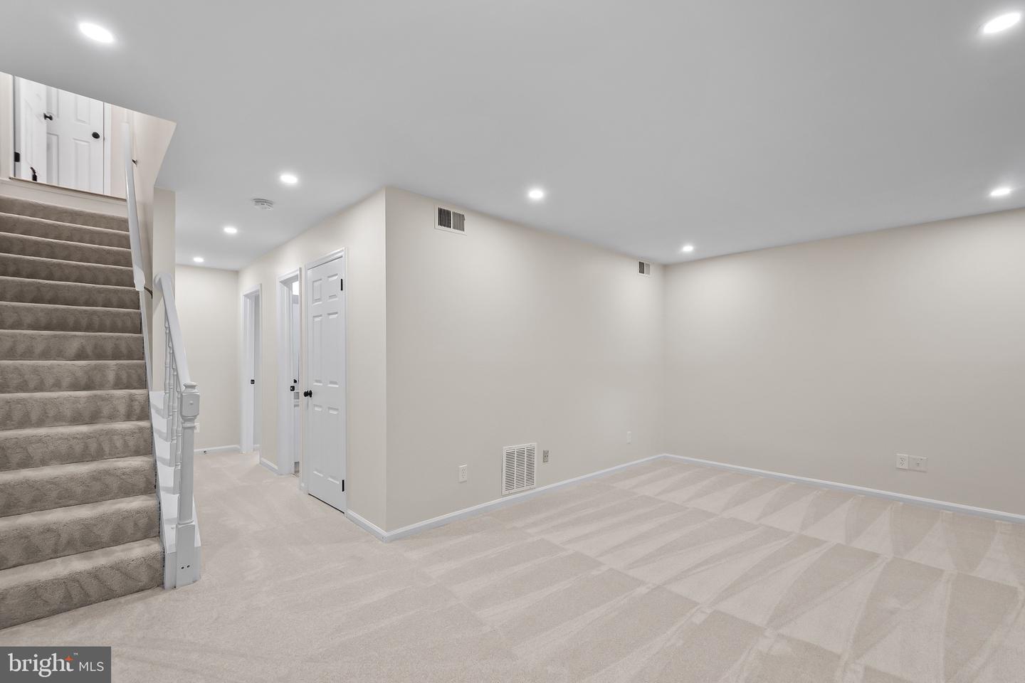 8507 SHIRLEY WOODS CT, LORTON, Virginia 22079, 4 Bedrooms Bedrooms, 12 Rooms Rooms,3 BathroomsBathrooms,Residential,For sale,8507 SHIRLEY WOODS CT,VAFX2286314 MLS # VAFX2286314