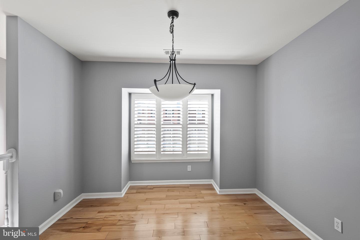 8507 SHIRLEY WOODS CT, LORTON, Virginia 22079, 4 Bedrooms Bedrooms, 12 Rooms Rooms,3 BathroomsBathrooms,Residential,For sale,8507 SHIRLEY WOODS CT,VAFX2286314 MLS # VAFX2286314