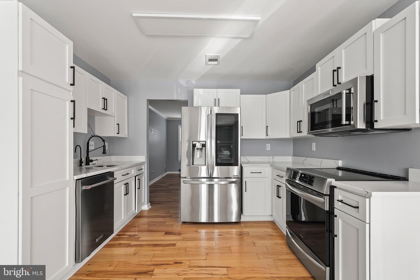 8507 SHIRLEY WOODS CT, LORTON, Virginia 22079, 4 Bedrooms Bedrooms, 12 Rooms Rooms,3 BathroomsBathrooms,Residential,For sale,8507 SHIRLEY WOODS CT,VAFX2286314 MLS # VAFX2286314