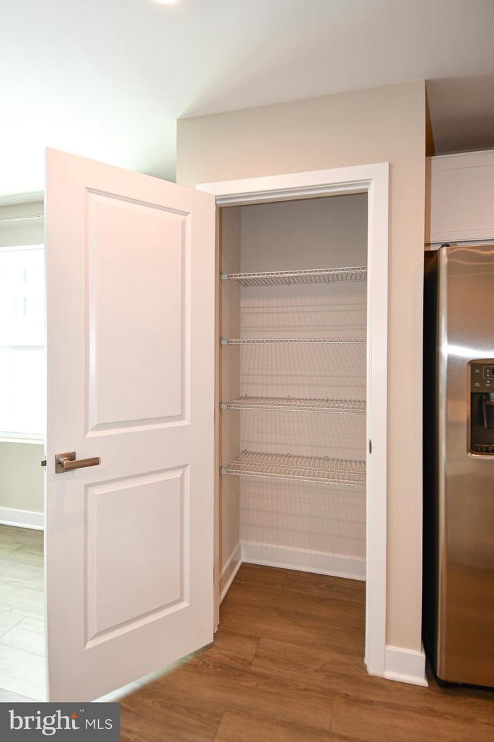 4512 BRIARHAVEN DR, FREDERICKSBURG, Virginia 22408, 4 Bedrooms Bedrooms, ,3 BathroomsBathrooms,Residential,For sale,4512 BRIARHAVEN DR,VASP2038730 MLS # VASP2038730