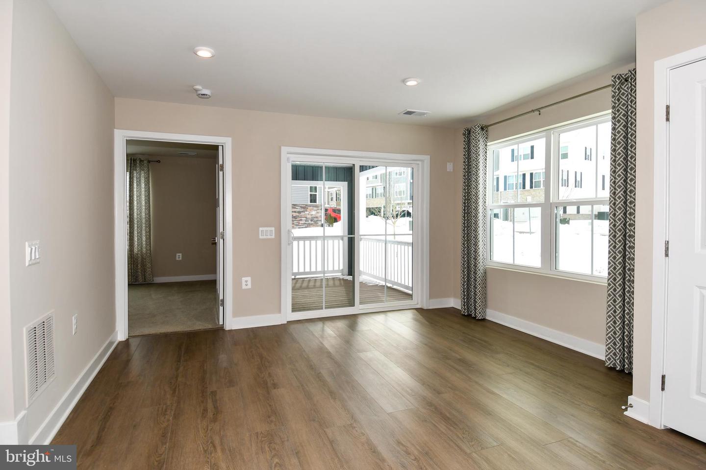 4512 BRIARHAVEN DR, FREDERICKSBURG, Virginia 22408, 4 Bedrooms Bedrooms, ,3 BathroomsBathrooms,Residential,For sale,4512 BRIARHAVEN DR,VASP2038730 MLS # VASP2038730