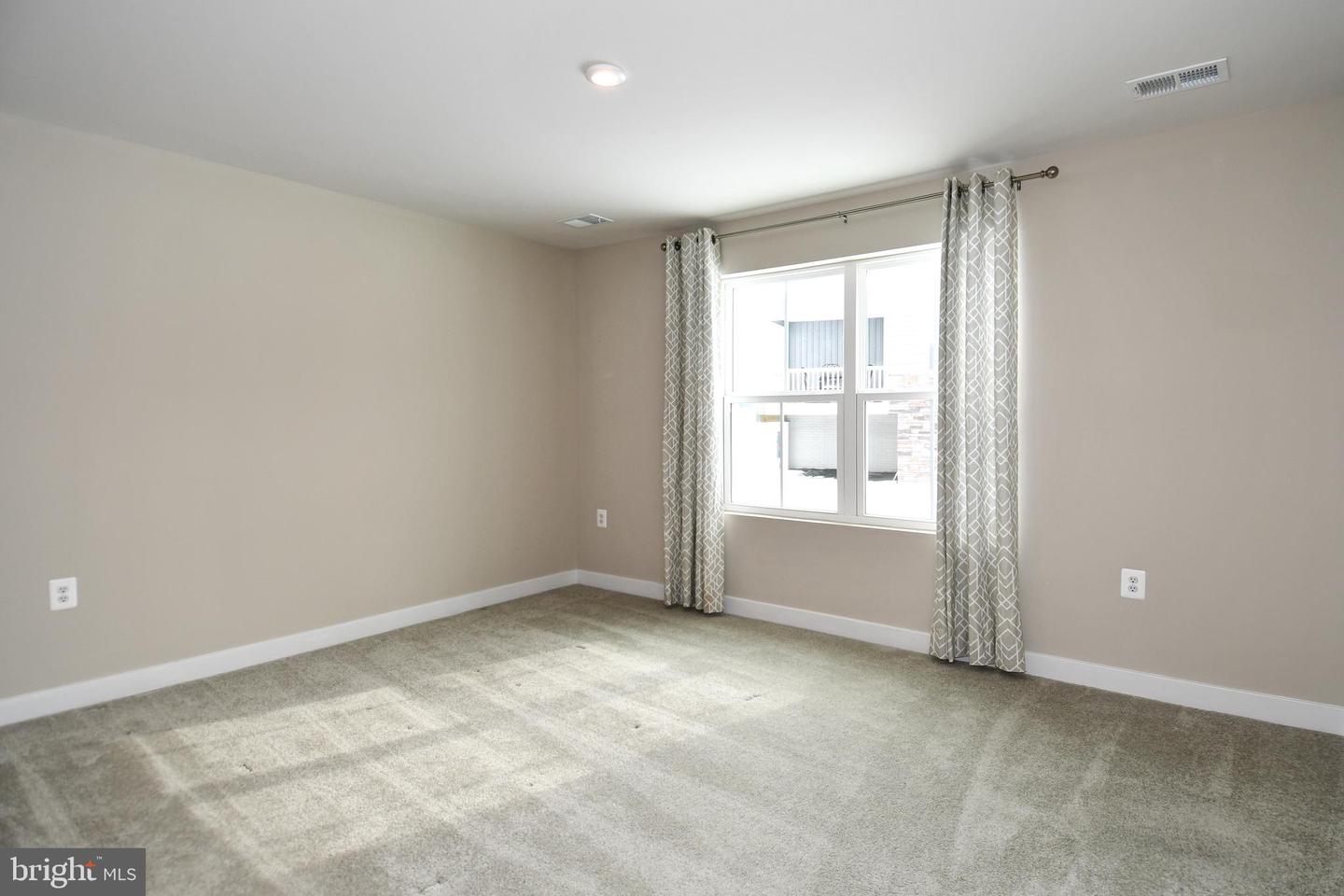 4512 BRIARHAVEN DR, FREDERICKSBURG, Virginia 22408, 4 Bedrooms Bedrooms, ,3 BathroomsBathrooms,Residential,For sale,4512 BRIARHAVEN DR,VASP2038730 MLS # VASP2038730