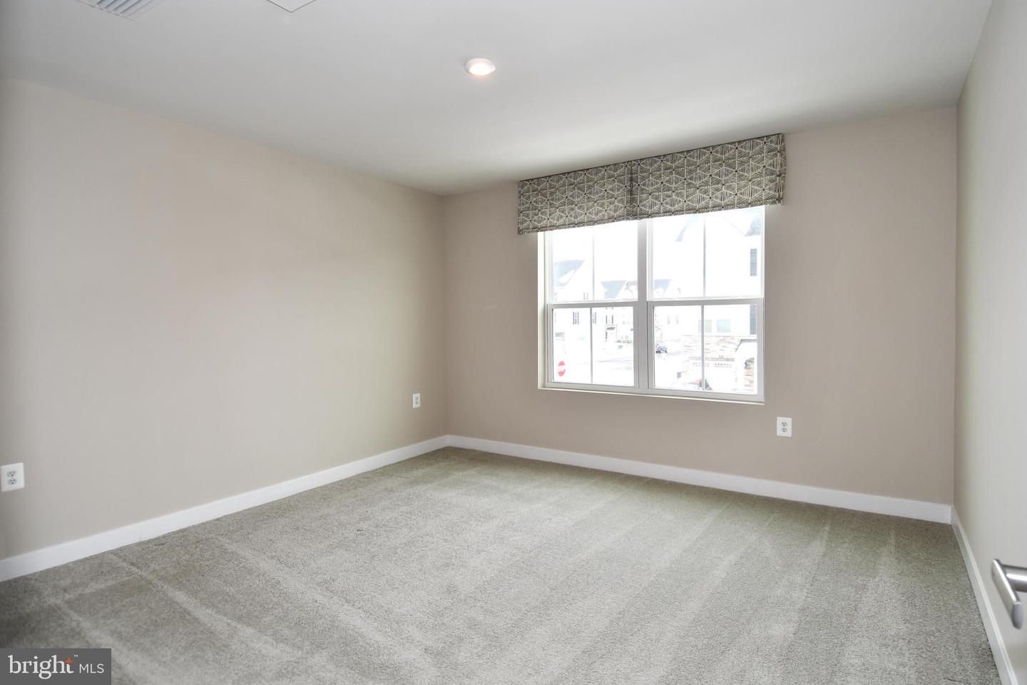 4512 BRIARHAVEN DR, FREDERICKSBURG, Virginia 22408, 4 Bedrooms Bedrooms, ,3 BathroomsBathrooms,Residential,For sale,4512 BRIARHAVEN DR,VASP2038730 MLS # VASP2038730