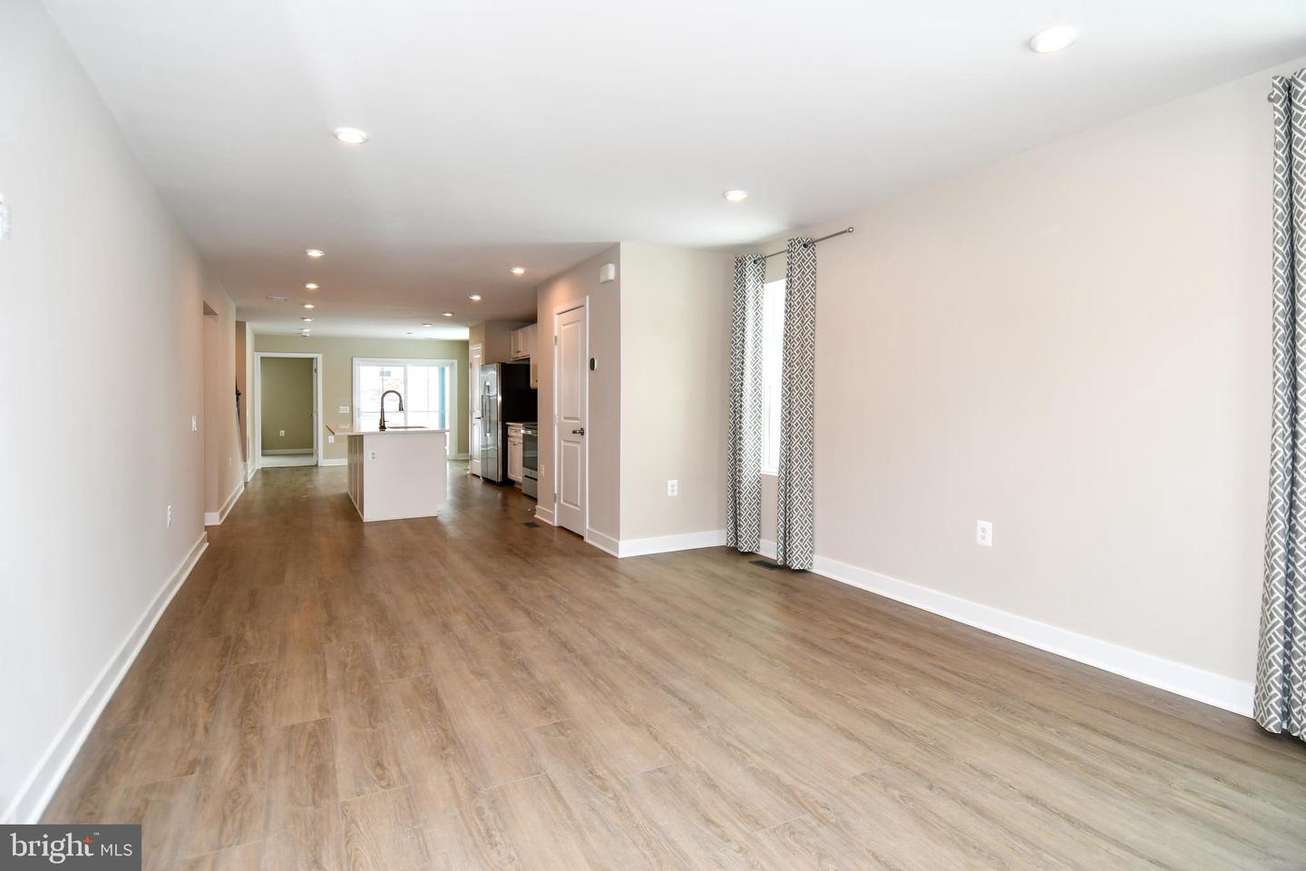 4512 BRIARHAVEN DR, FREDERICKSBURG, Virginia 22408, 4 Bedrooms Bedrooms, ,3 BathroomsBathrooms,Residential,For sale,4512 BRIARHAVEN DR,VASP2038730 MLS # VASP2038730