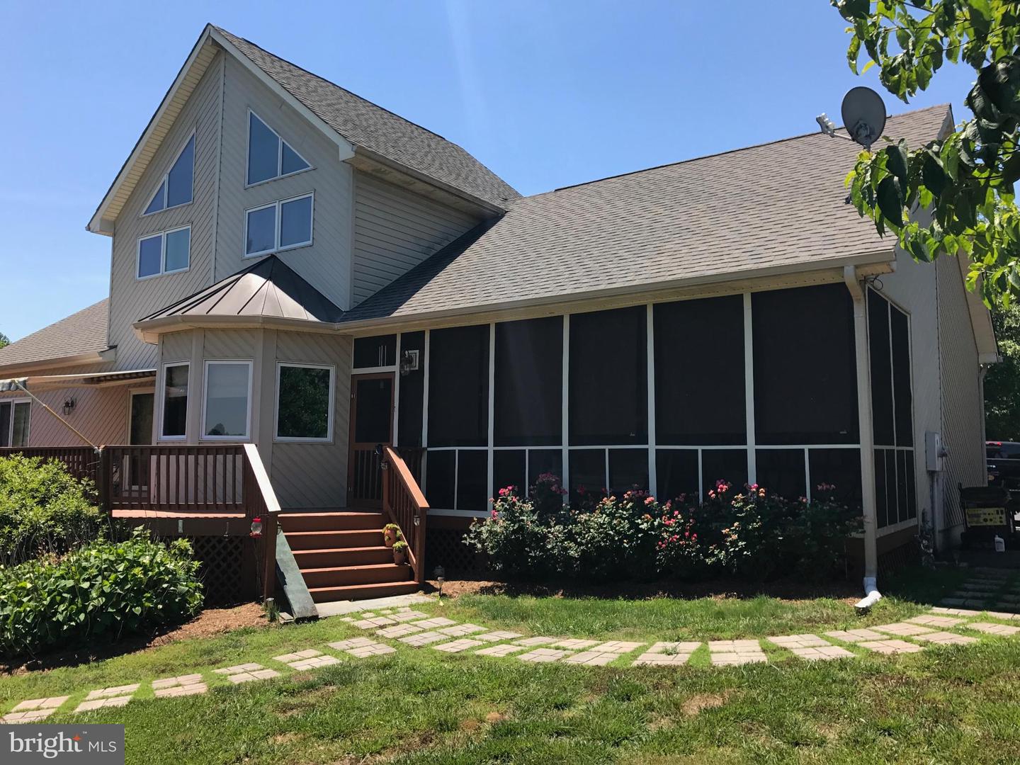 6407 MATTHEW LN, MINERAL, Virginia 23117, 4 Bedrooms Bedrooms, 8 Rooms Rooms,3 BathroomsBathrooms,Residential,For sale,6407 MATTHEW LN,VASP2038740 MLS # VASP2038740