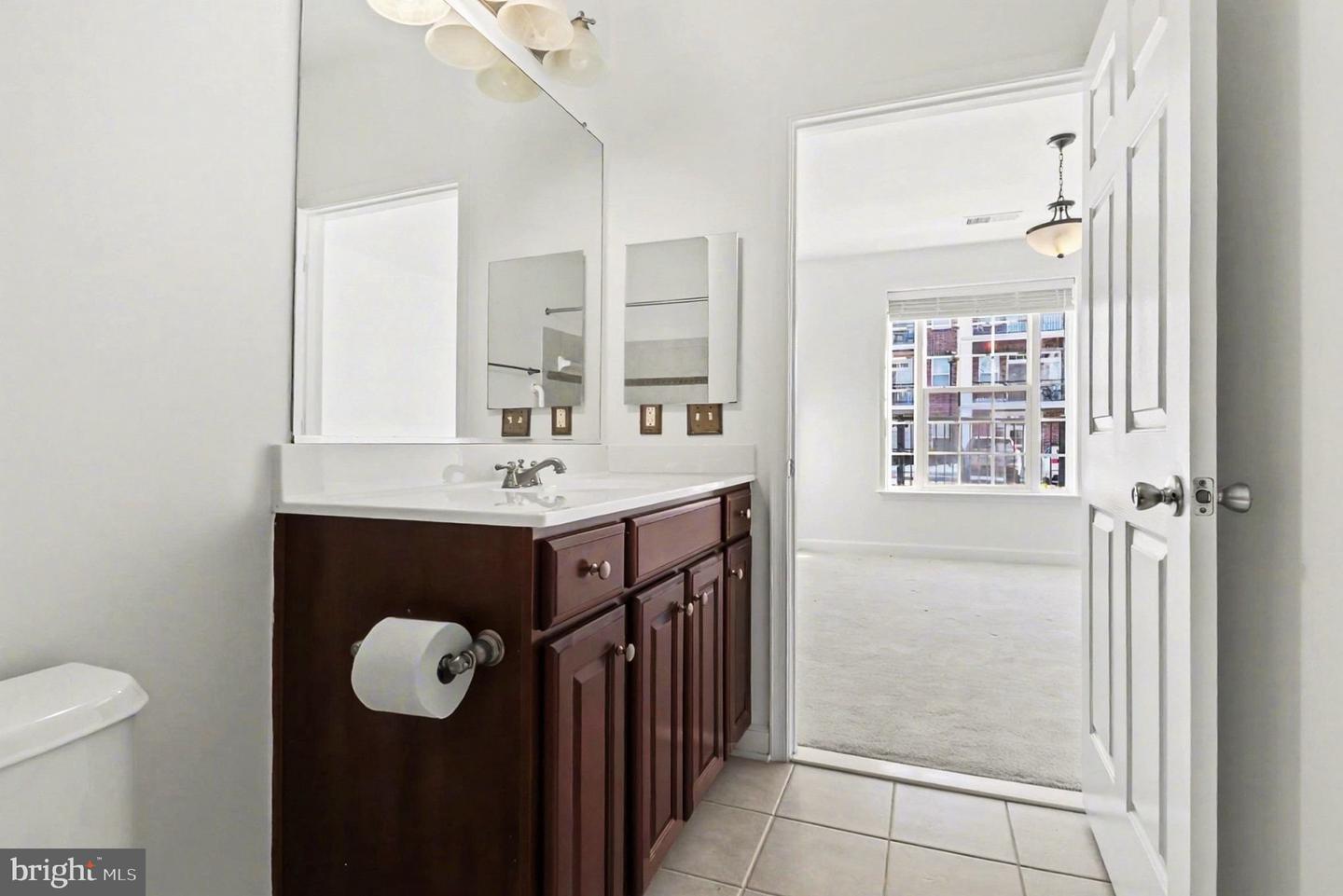 701 COBBLESTONE BLVD #108, FREDERICKSBURG, Virginia 22401, 1 Bedroom Bedrooms, ,1 BathroomBathrooms,Residential,For sale,701 COBBLESTONE BLVD #108,VAFB2009556 MLS # VAFB2009556