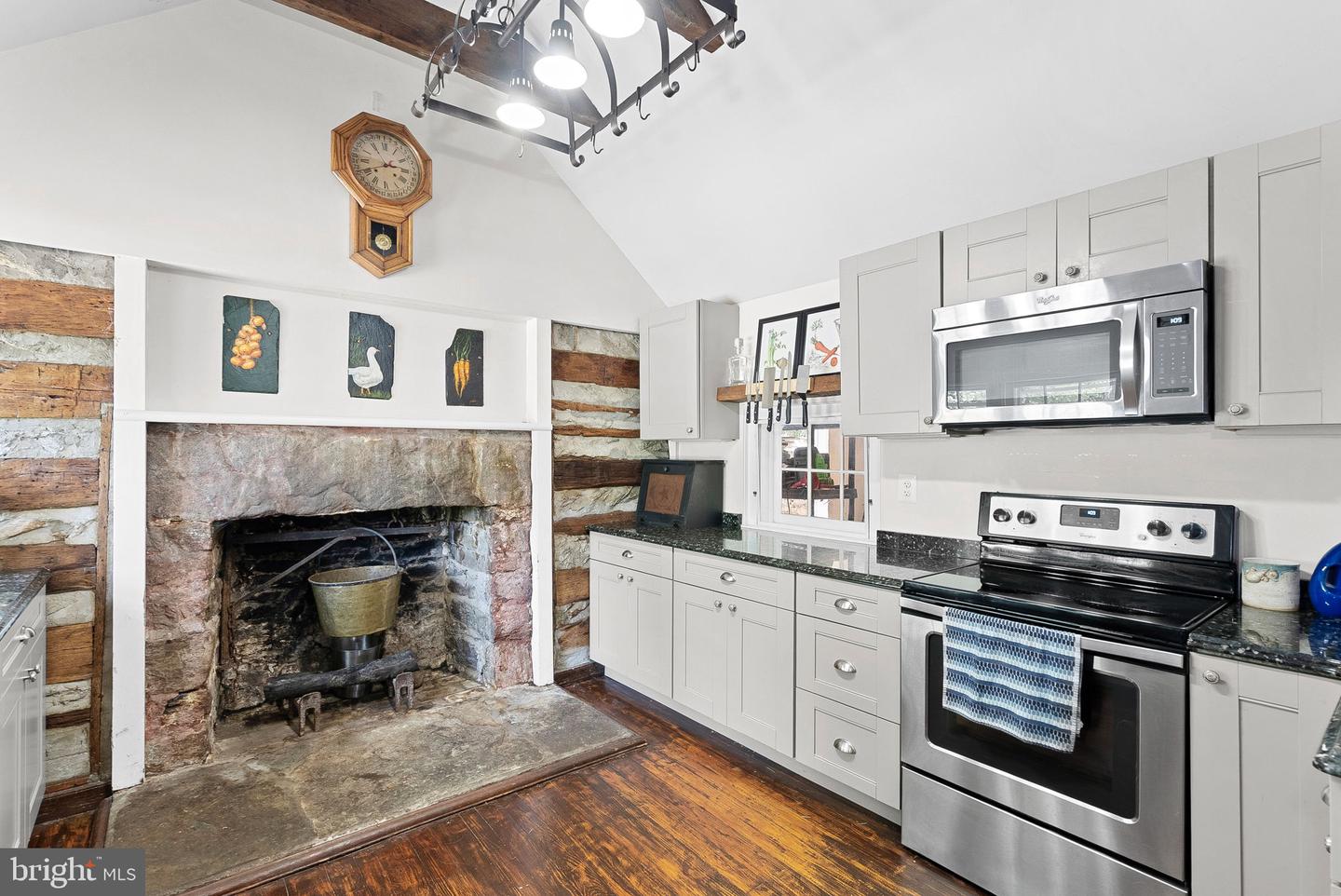 36930 CHARLES TOWN, PURCELLVILLE, Virginia 20132, 3 Bedrooms Bedrooms, ,1 BathroomBathrooms,Residential,For sale,36930 CHARLES TOWN,VALO2114550 MLS # VALO2114550