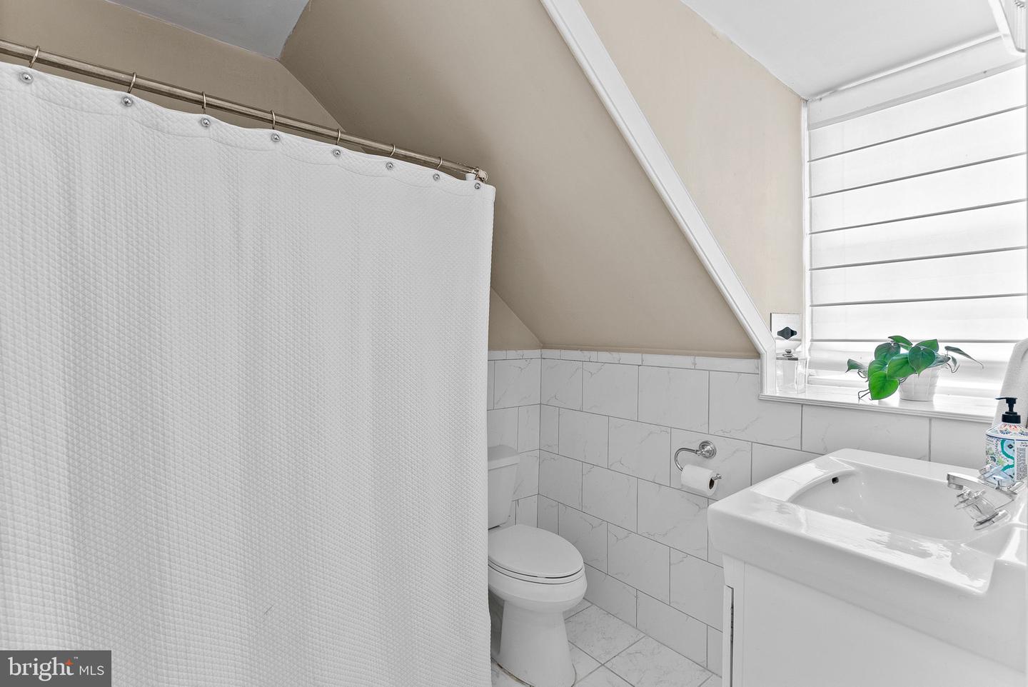 36930 CHARLES TOWN, PURCELLVILLE, Virginia 20132, 3 Bedrooms Bedrooms, ,1 BathroomBathrooms,Residential,For sale,36930 CHARLES TOWN,VALO2114550 MLS # VALO2114550