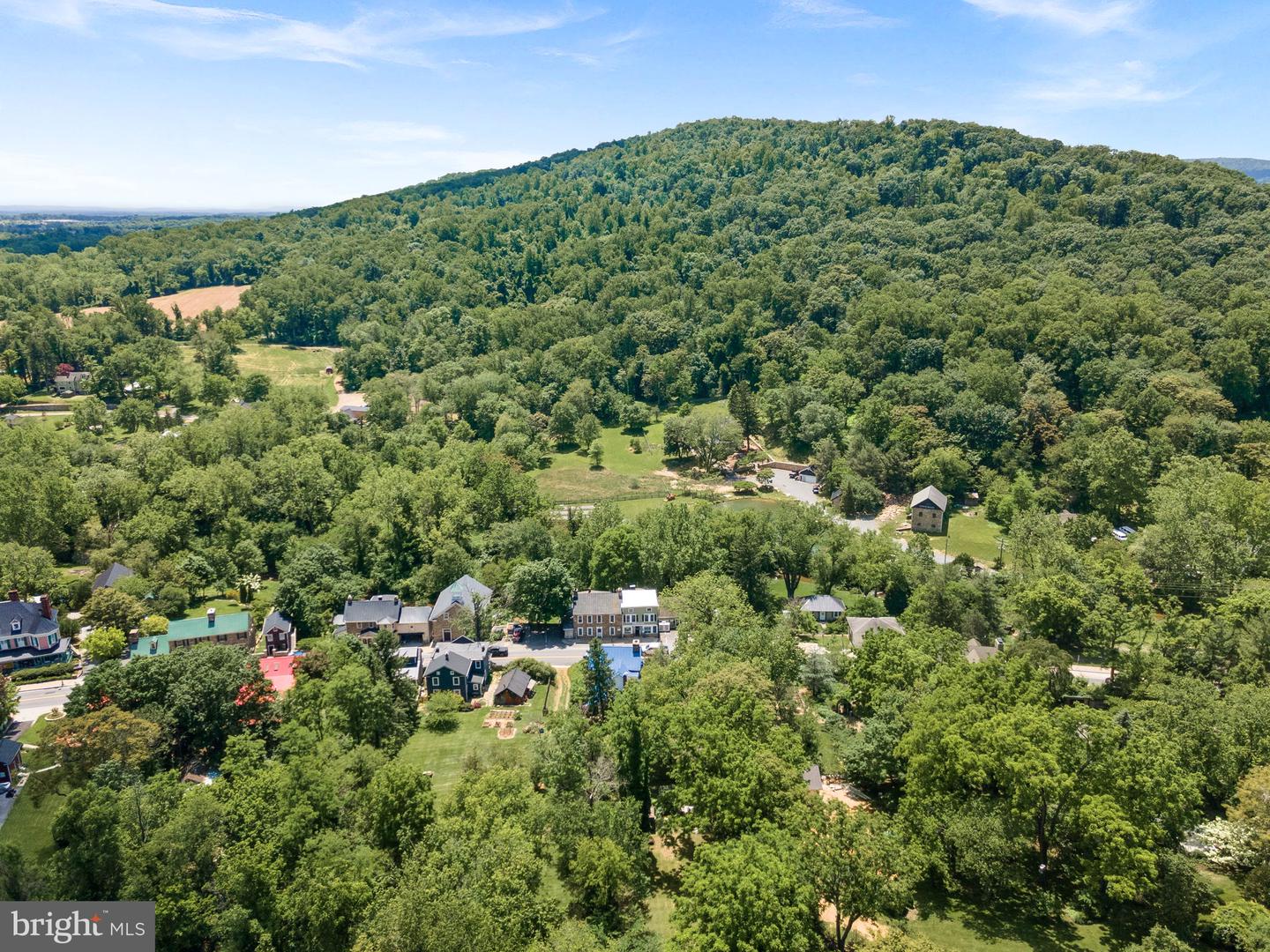 36930 CHARLES TOWN, PURCELLVILLE, Virginia 20132, 3 Bedrooms Bedrooms, ,1 BathroomBathrooms,Residential,For sale,36930 CHARLES TOWN,VALO2114550 MLS # VALO2114550