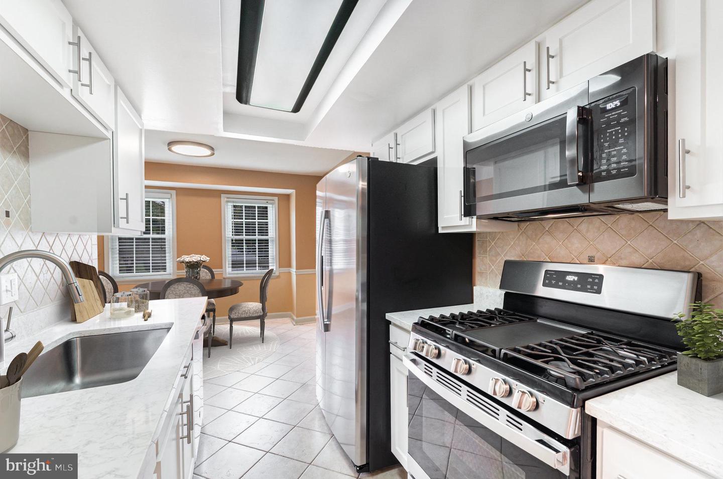 7432 LARNE LN, LORTON, Virginia 22079, 3 Bedrooms Bedrooms, ,3 BathroomsBathrooms,Residential,For sale,7432 LARNE LN,VAFX2287454 MLS # VAFX2287454