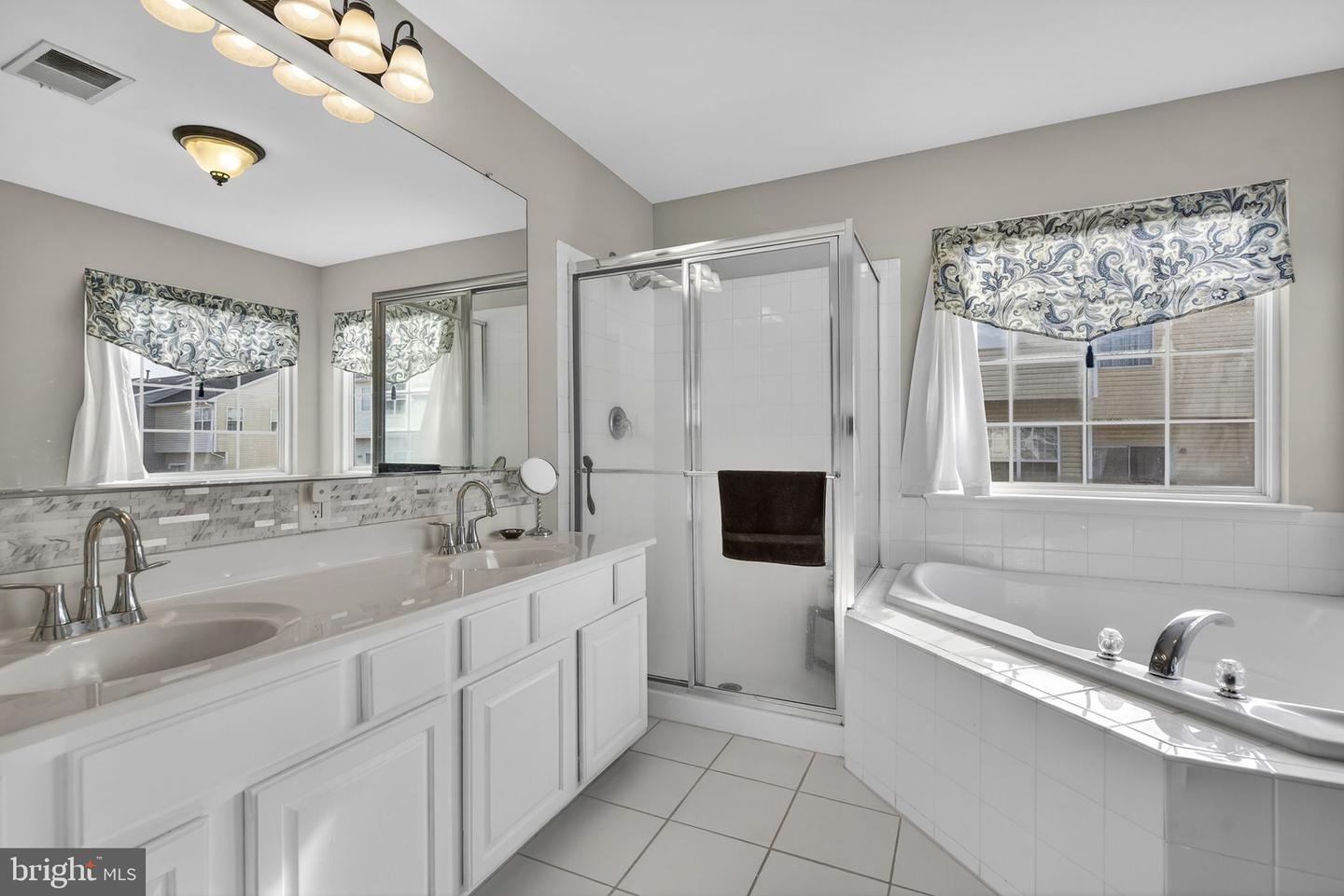 2253 FORSYTHIA DR, CULPEPER, Virginia 22701, 3 Bedrooms Bedrooms, ,2 BathroomsBathrooms,Residential,For sale,2253 FORSYTHIA DR,VACU2012550 MLS # VACU2012550