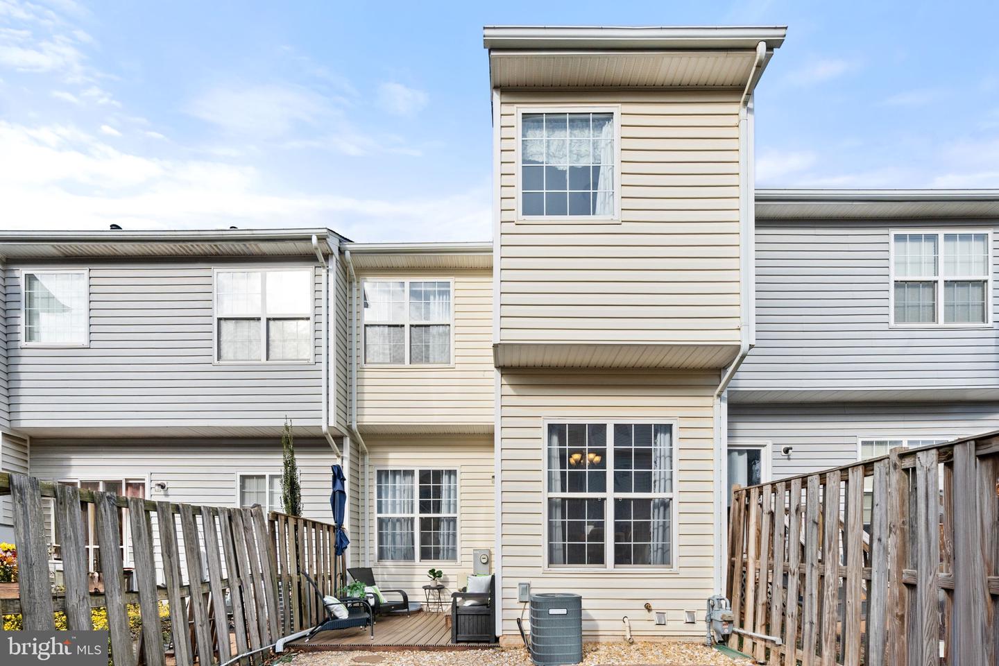 2253 FORSYTHIA DR, CULPEPER, Virginia 22701, 3 Bedrooms Bedrooms, ,2 BathroomsBathrooms,Residential,For sale,2253 FORSYTHIA DR,VACU2012550 MLS # VACU2012550