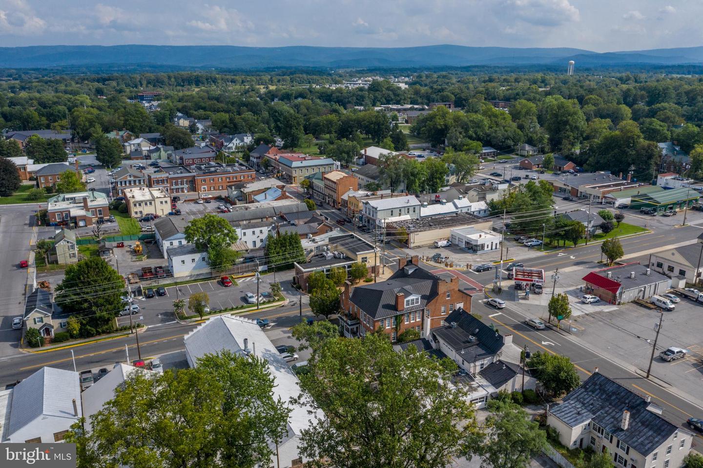 613 WEEKS CT, BERRYVILLE, Virginia 22611, 4 Bedrooms Bedrooms, ,2 BathroomsBathrooms,Residential,For sale,613 WEEKS CT,VACL2006366 MLS # VACL2006366