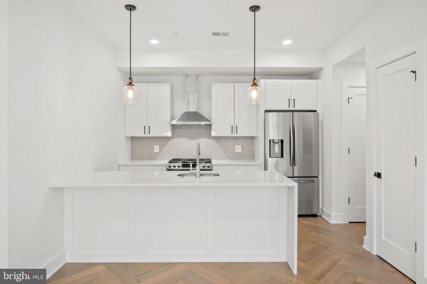 4315 HARRISON ST NW #5, WASHINGTON, District Of Columbia 20015, 1 Bedroom Bedrooms, ,1 BathroomBathrooms,Residential,For sale,4315 HARRISON ST NW #5,DCDC2243576 MLS # DCDC2243576 4315 HARRISON ST NW #5, WASHINGTON, District Of Columbia 20015, 1 Bedroom Bedrooms, ,1 BathroomBathrooms,Residential,For sale,4315 HARRISON ST NW #5,DCDC2243576 MLS # DCDC2243576