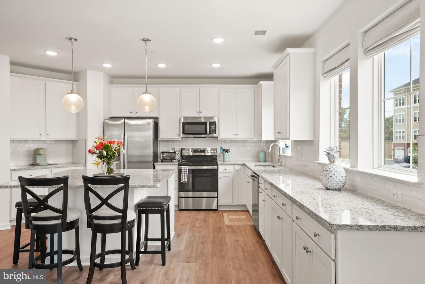 13950 ENGLEFIELD DR #3202, WOODBRIDGE, Virginia 22193, 2 Bedrooms Bedrooms, ,2 BathroomsBathrooms,Residential,For sale,13950 ENGLEFIELD DR #3202,VAPW2111406 MLS # VAPW2111406