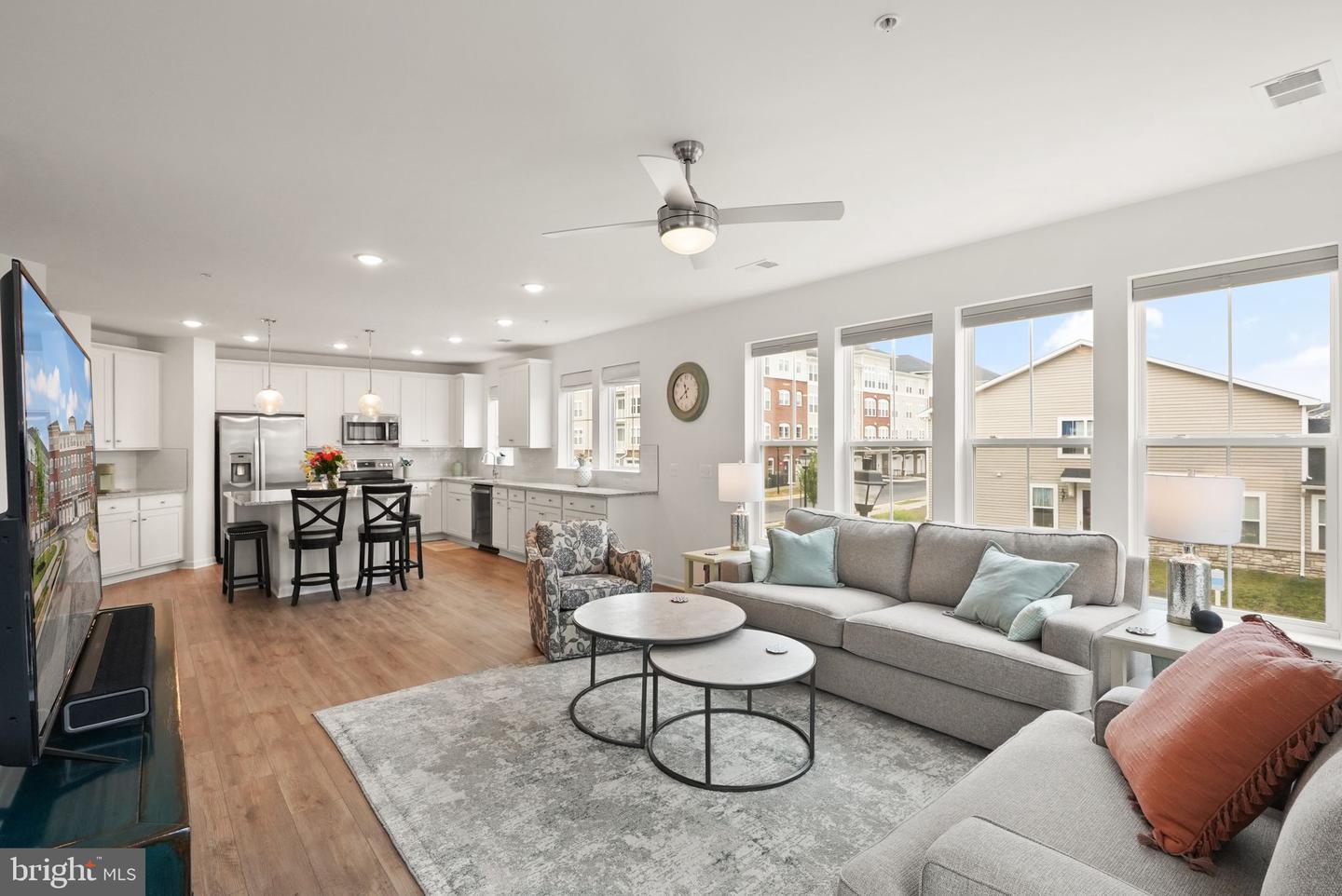13950 ENGLEFIELD DR #3202, WOODBRIDGE, Virginia 22193, 2 Bedrooms Bedrooms, ,2 BathroomsBathrooms,Residential,For sale,13950 ENGLEFIELD DR #3202,VAPW2111406 MLS # VAPW2111406