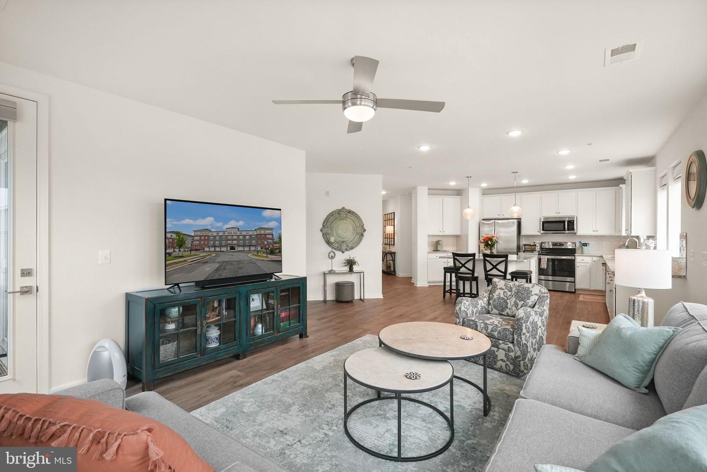 13950 ENGLEFIELD DR #3202, WOODBRIDGE, Virginia 22193, 2 Bedrooms Bedrooms, ,2 BathroomsBathrooms,Residential,For sale,13950 ENGLEFIELD DR #3202,VAPW2111406 MLS # VAPW2111406