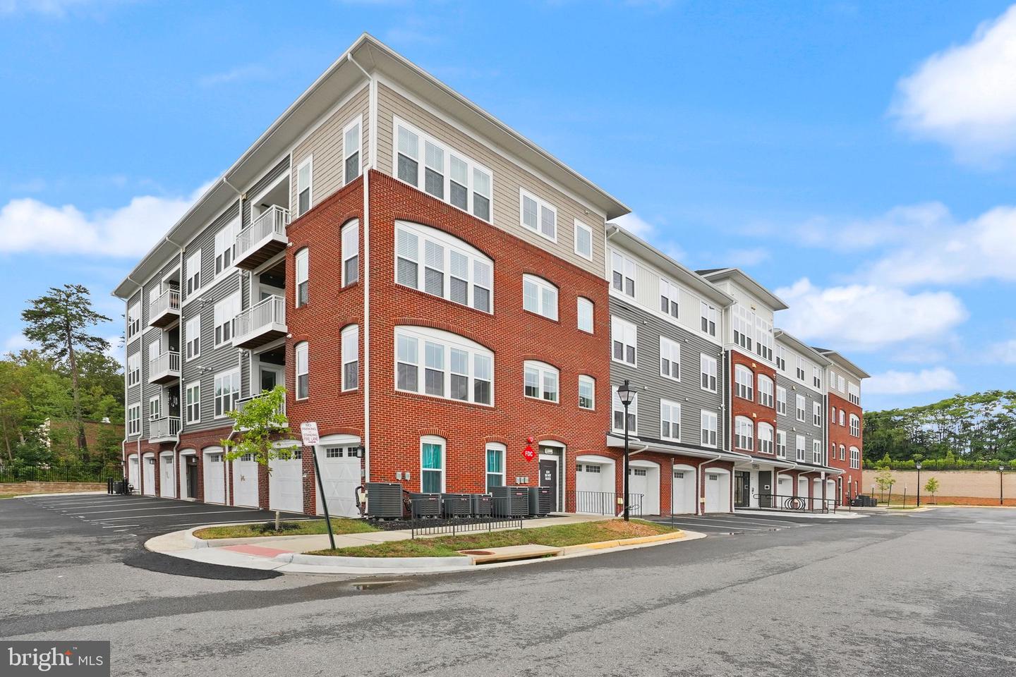 13950 ENGLEFIELD DR #3202, WOODBRIDGE, Virginia 22193, 2 Bedrooms Bedrooms, ,2 BathroomsBathrooms,Residential,For sale,13950 ENGLEFIELD DR #3202,VAPW2111406 MLS # VAPW2111406