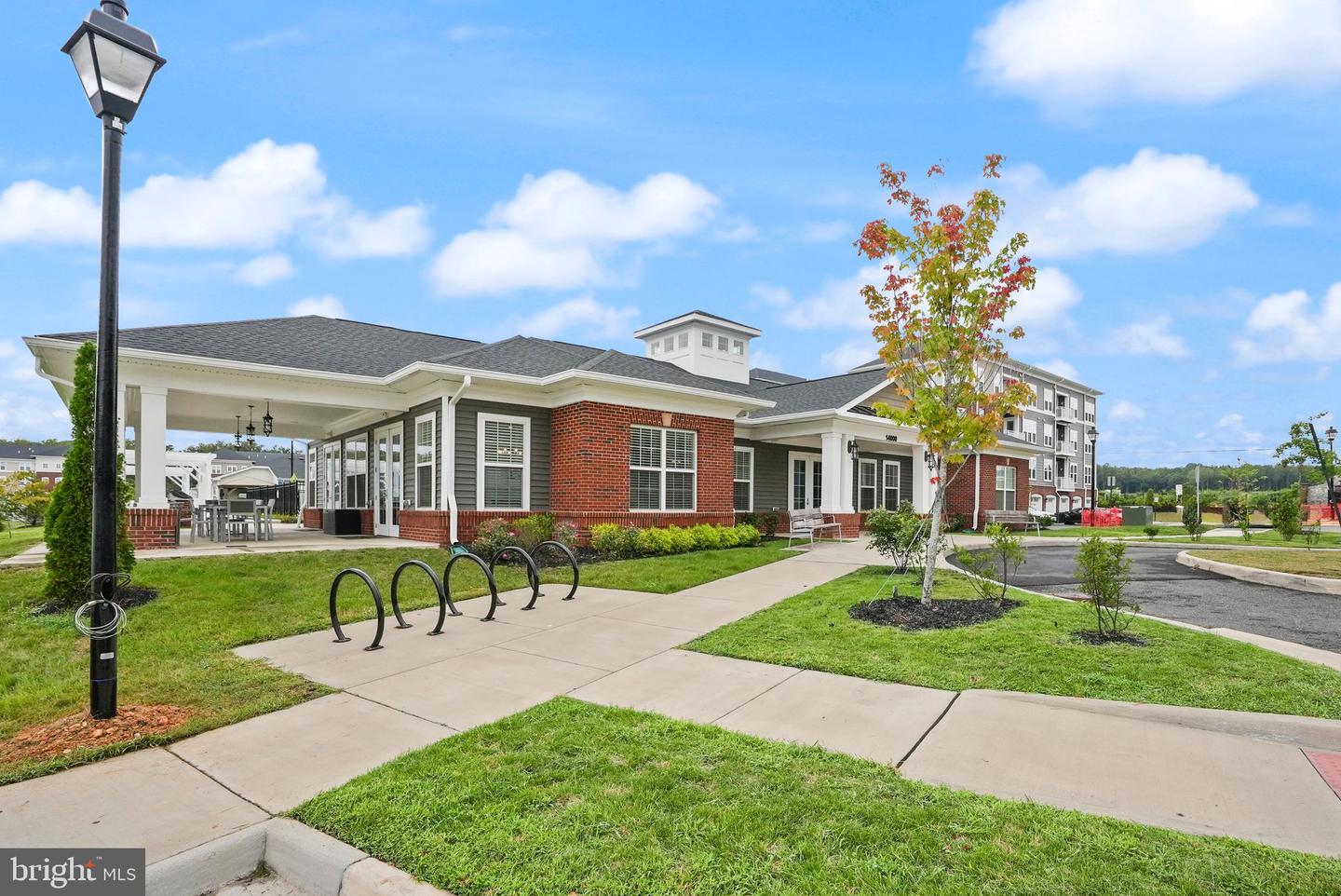 13950 ENGLEFIELD DR #3202, WOODBRIDGE, Virginia 22193, 2 Bedrooms Bedrooms, ,2 BathroomsBathrooms,Residential,For sale,13950 ENGLEFIELD DR #3202,VAPW2111406 MLS # VAPW2111406