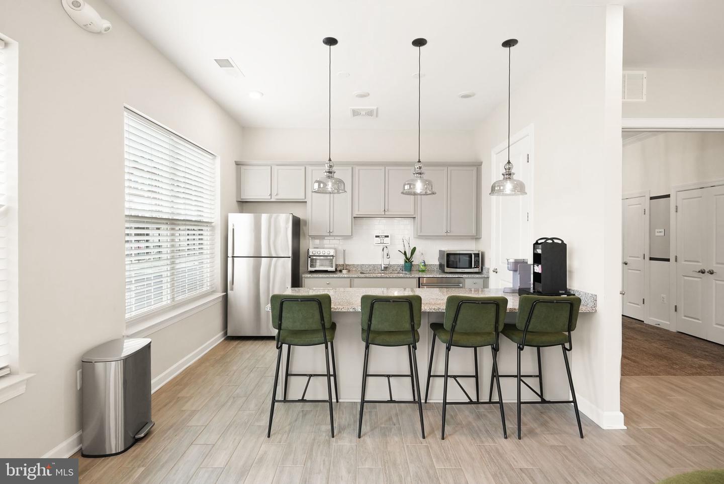 13950 ENGLEFIELD DR #3202, WOODBRIDGE, Virginia 22193, 2 Bedrooms Bedrooms, ,2 BathroomsBathrooms,Residential,For sale,13950 ENGLEFIELD DR #3202,VAPW2111406 MLS # VAPW2111406