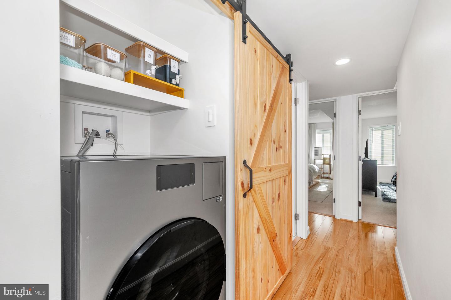 5025 7TH RD S #202, ARLINGTON, Virginia 22204, 2 Bedrooms Bedrooms, ,1 BathroomBathrooms,Residential,For sale,5025 7TH RD S #202,VAAR2068286 MLS # VAAR2068286