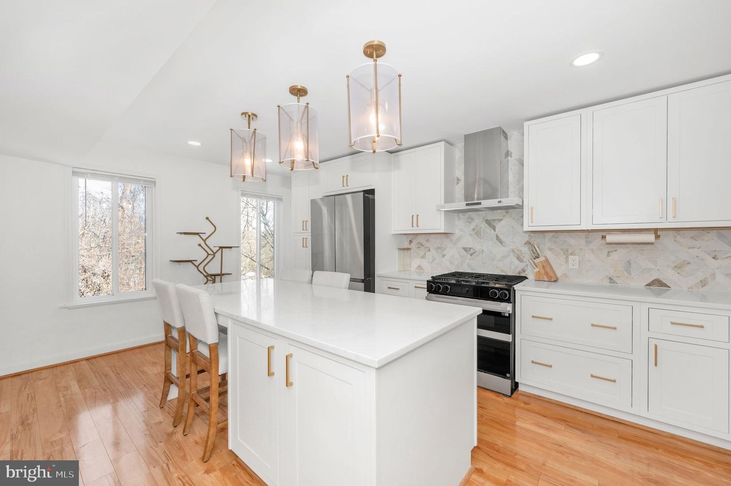 5025 7TH RD S #202, ARLINGTON, Virginia 22204, 2 Bedrooms Bedrooms, ,1 BathroomBathrooms,Residential,For sale,5025 7TH RD S #202,VAAR2068286 MLS # VAAR2068286