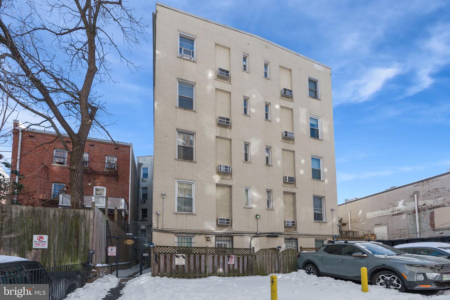 1831 BELMONT RD NW #104, WASHINGTON, District Of Columbia 20009, 1 Bedroom Bedrooms, ,1 BathroomBathrooms,Residential,For sale,1831 BELMONT RD NW #104,DCDC2243946 MLS # DCDC2243946