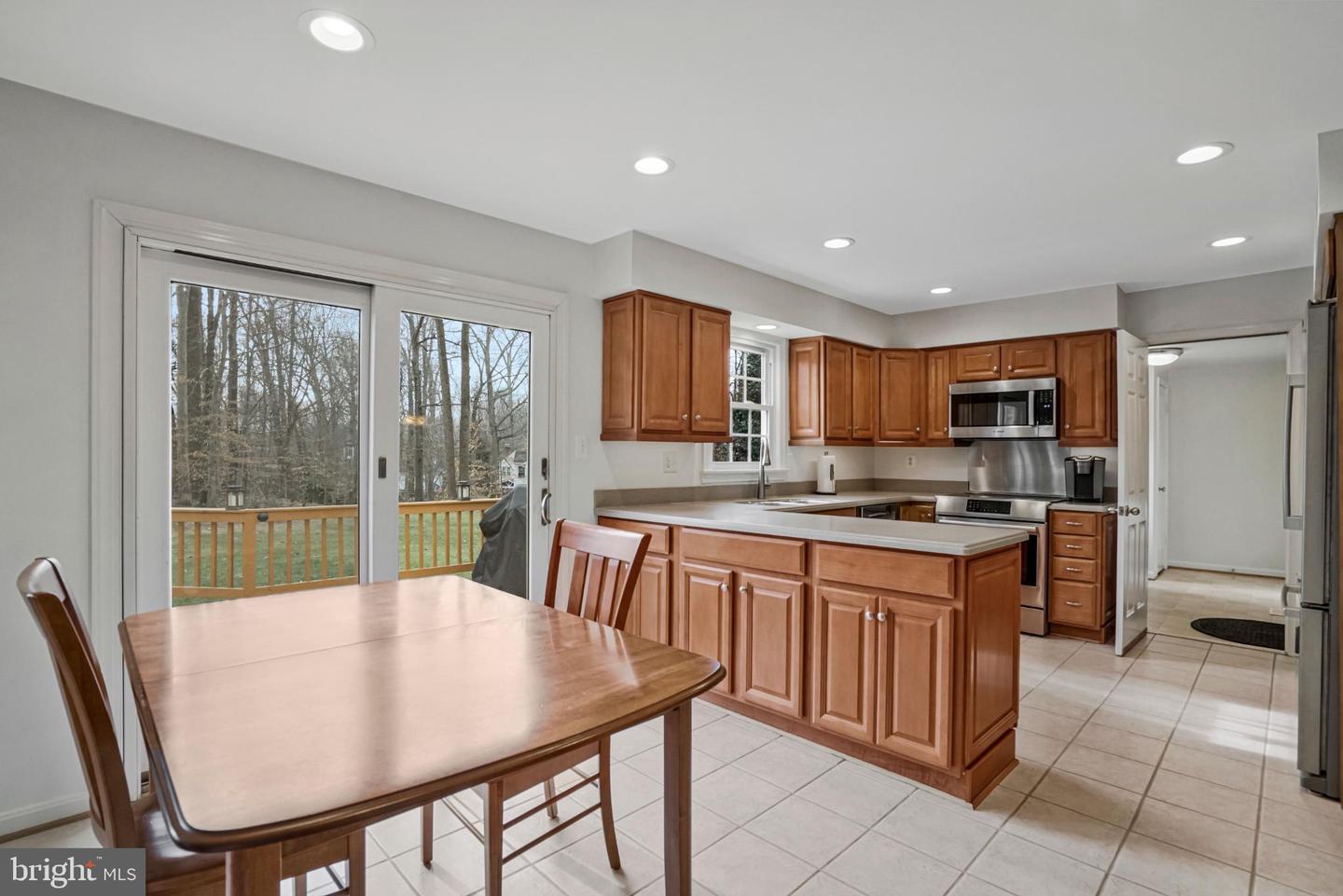 11700 CLARA WAY, FAIRFAX STATION, Virginia 22039, 4 Bedrooms Bedrooms, 18 Rooms Rooms,3 BathroomsBathrooms,Residential,For sale,11700 CLARA WAY,VAFX2288274 MLS # VAFX2288274