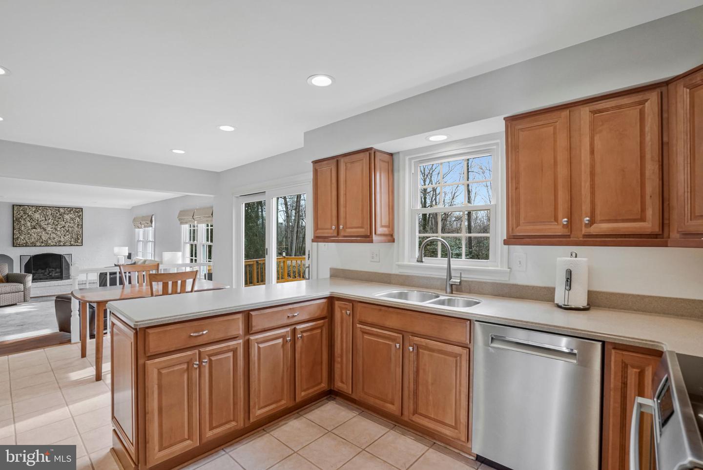 11700 CLARA WAY, FAIRFAX STATION, Virginia 22039, 4 Bedrooms Bedrooms, 18 Rooms Rooms,3 BathroomsBathrooms,Residential,For sale,11700 CLARA WAY,VAFX2288274 MLS # VAFX2288274