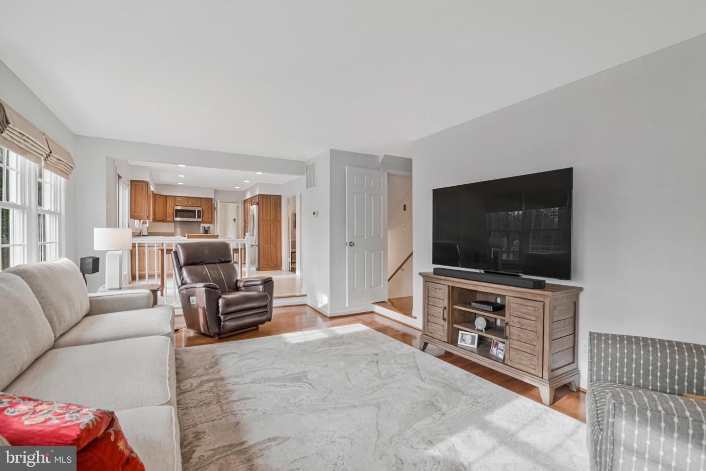 11700 CLARA WAY, FAIRFAX STATION, Virginia 22039, 4 Bedrooms Bedrooms, 18 Rooms Rooms,3 BathroomsBathrooms,Residential,For sale,11700 CLARA WAY,VAFX2288274 MLS # VAFX2288274