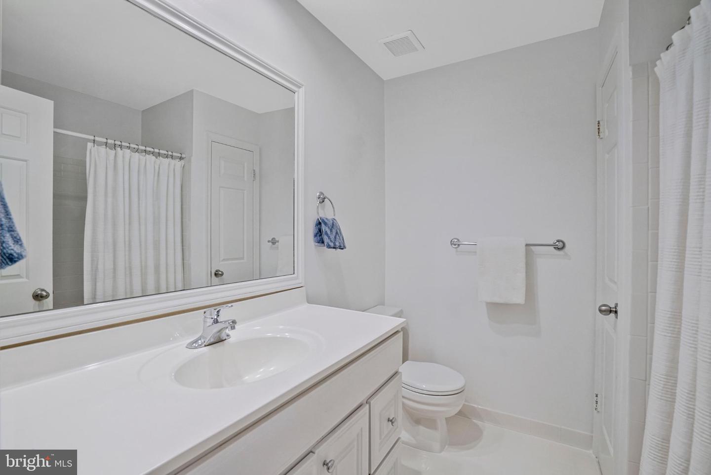 11700 CLARA WAY, FAIRFAX STATION, Virginia 22039, 4 Bedrooms Bedrooms, 18 Rooms Rooms,3 BathroomsBathrooms,Residential,For sale,11700 CLARA WAY,VAFX2288274 MLS # VAFX2288274